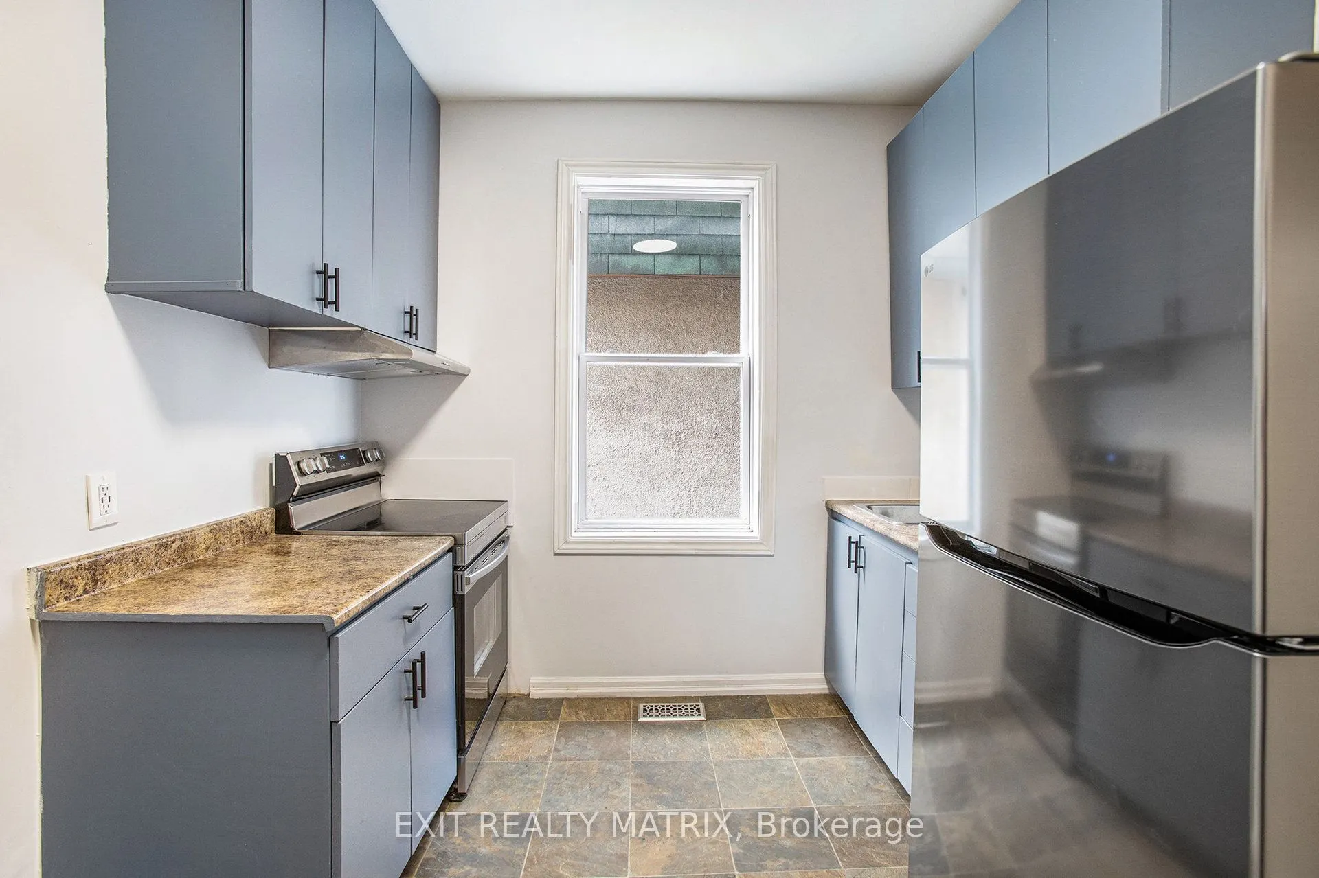 256 Park Street, #1