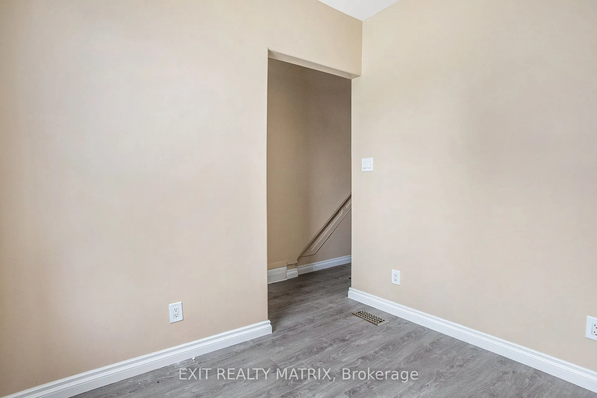 256 Park Street, #1