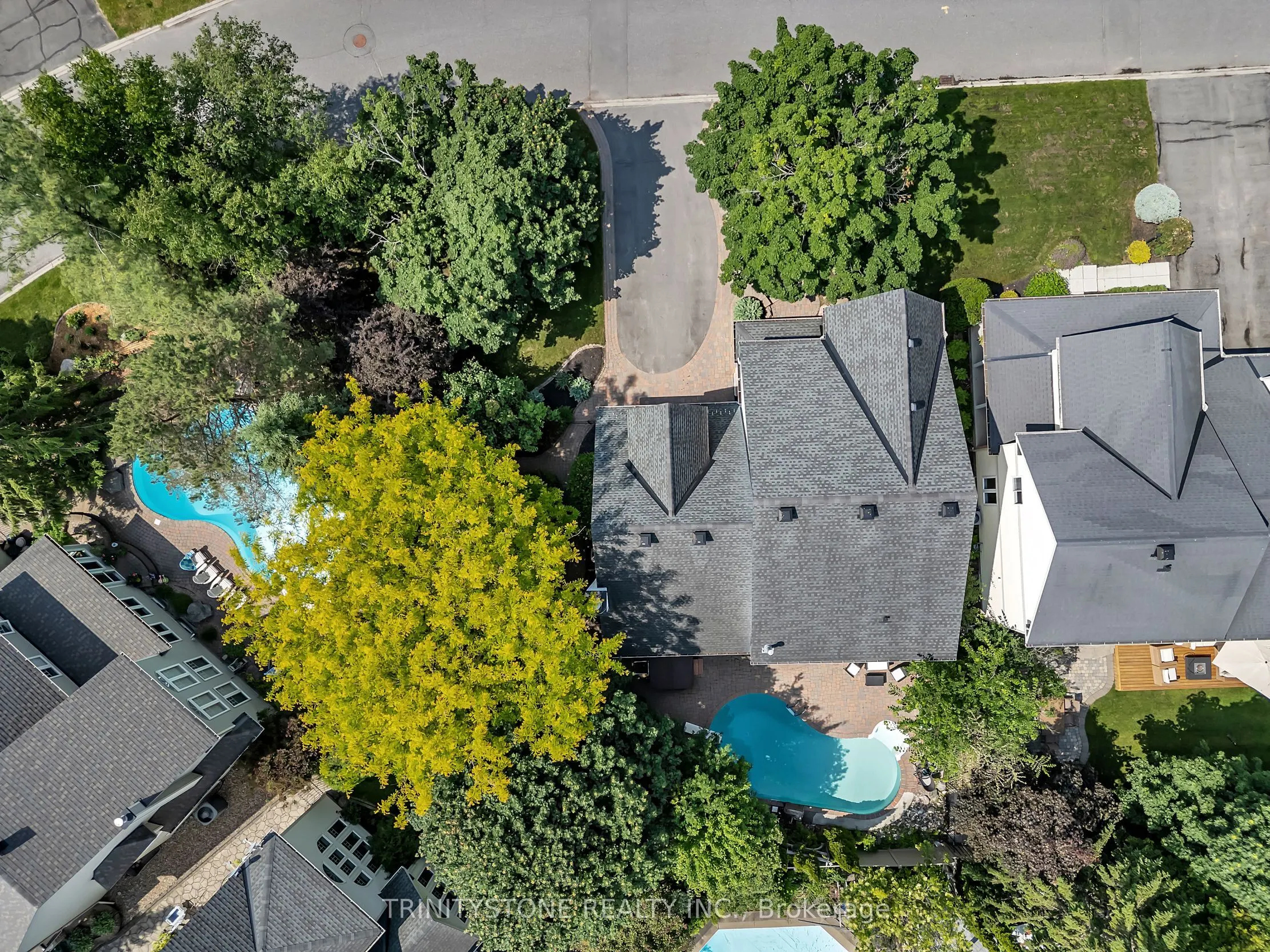 32 Kyle Avenue