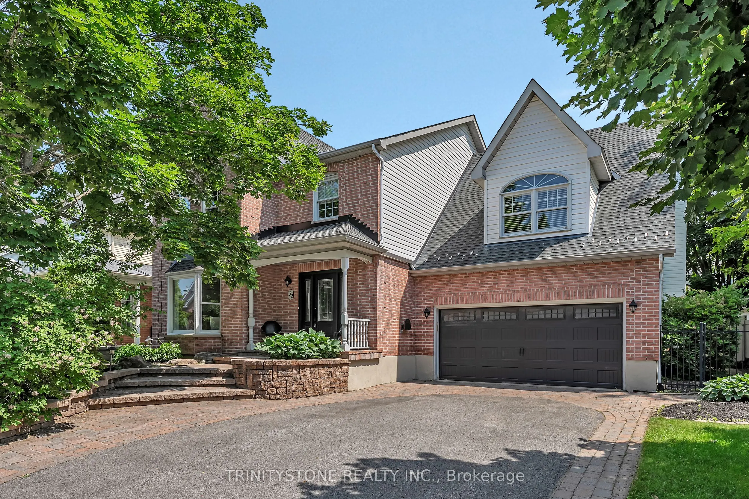 32 Kyle Avenue