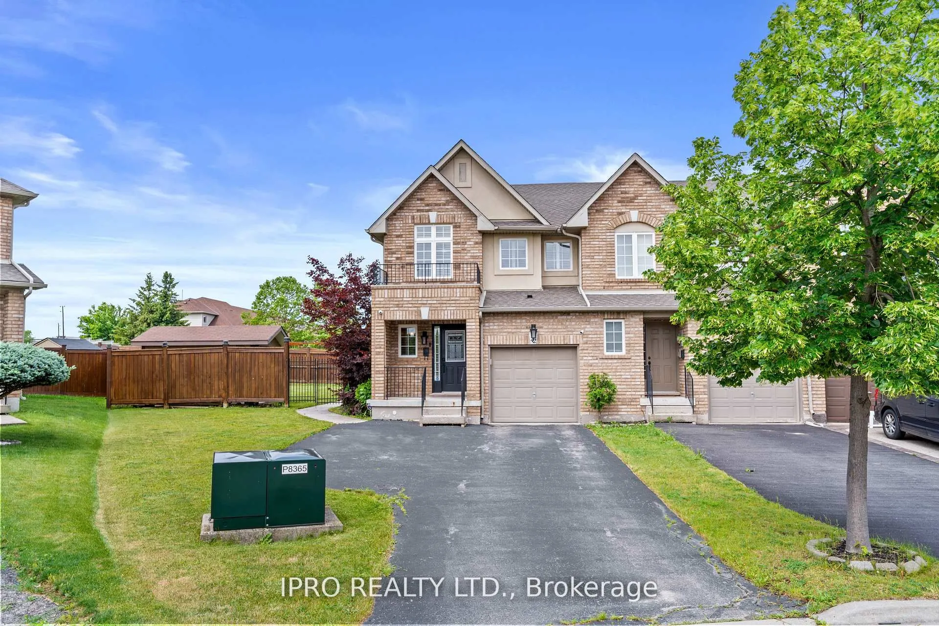 42 Meadow Wood Crescent