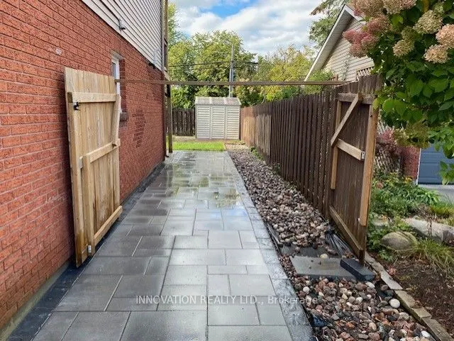 7 Berton Place