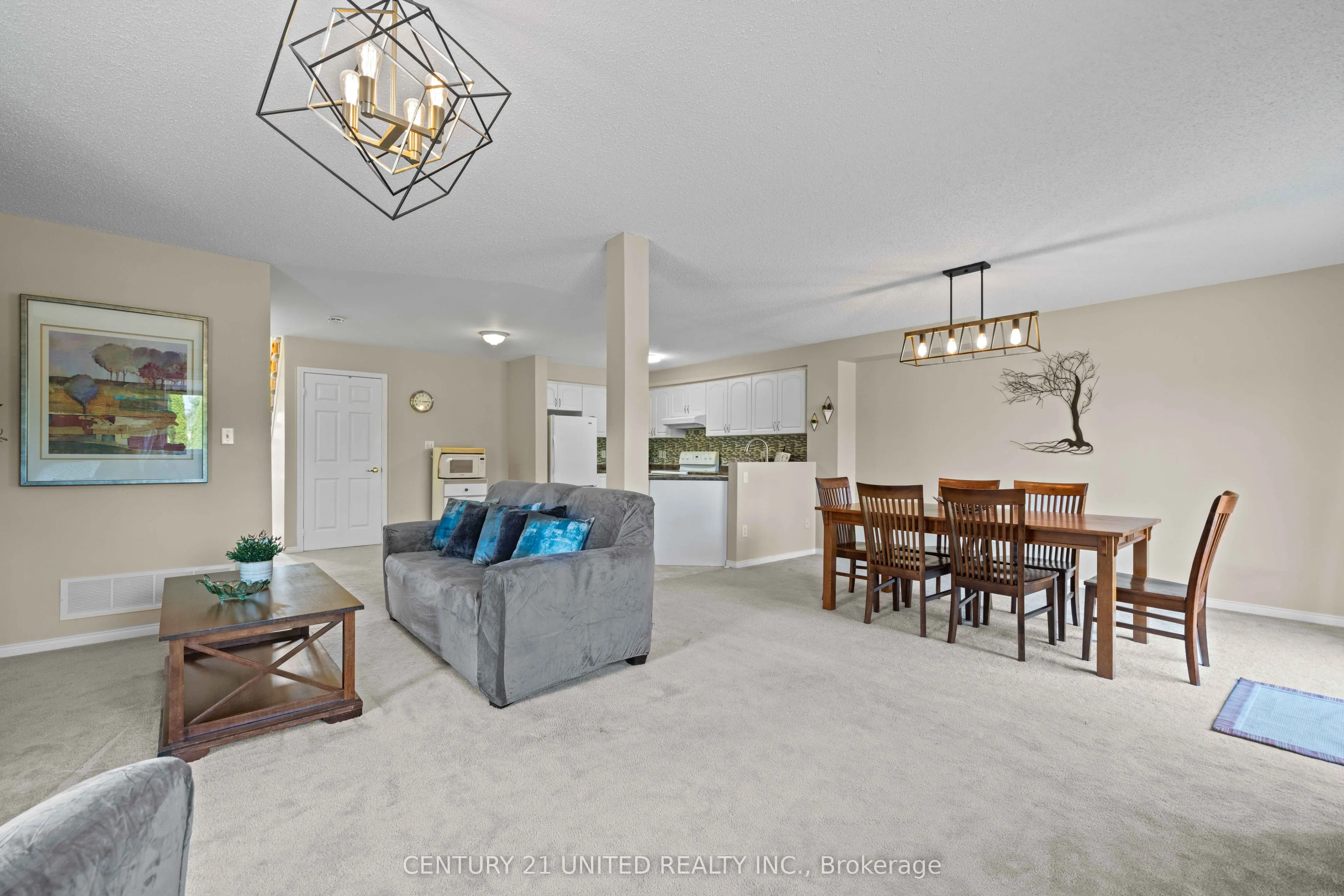 1489 Tamblin Way