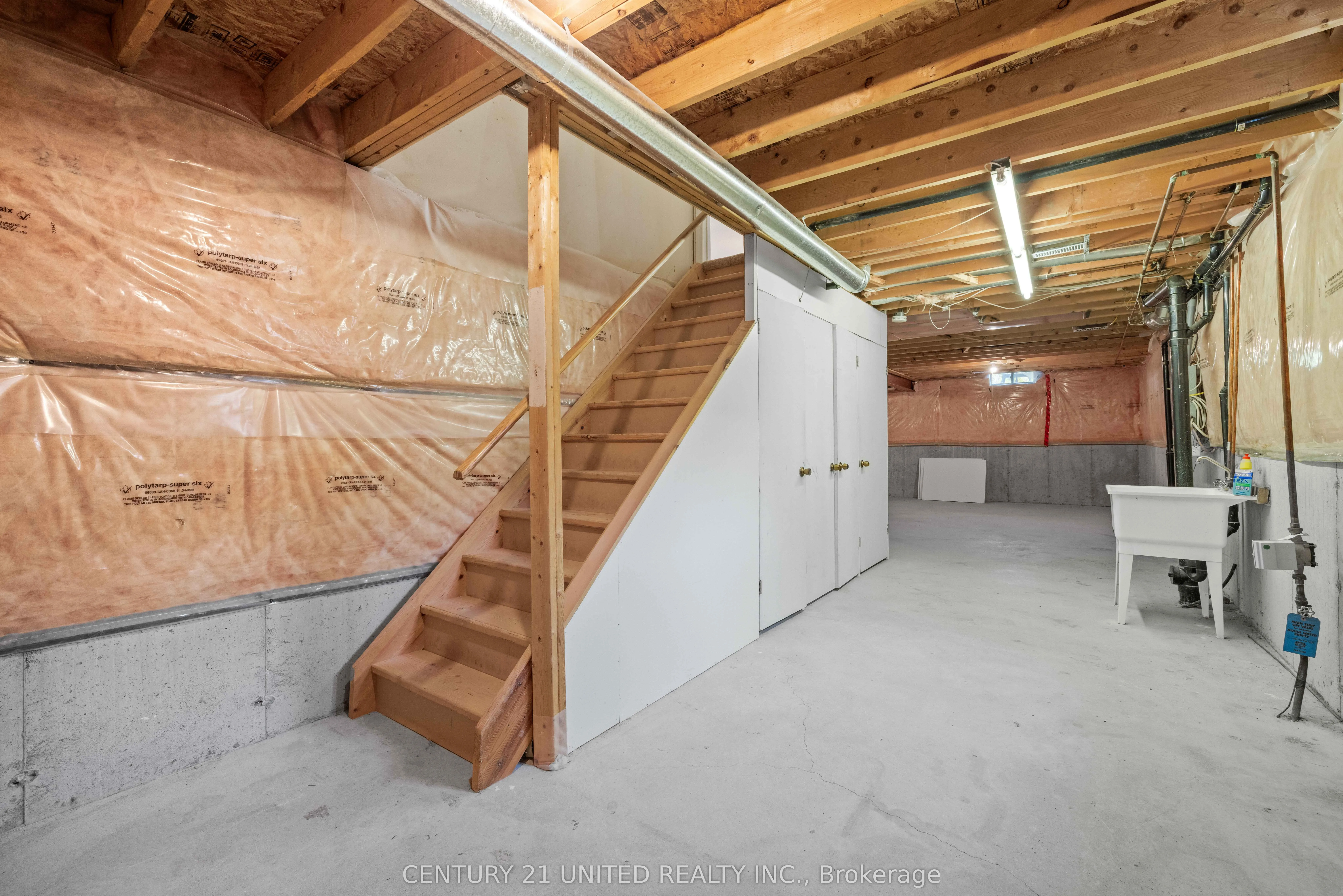 1489 Tamblin Way