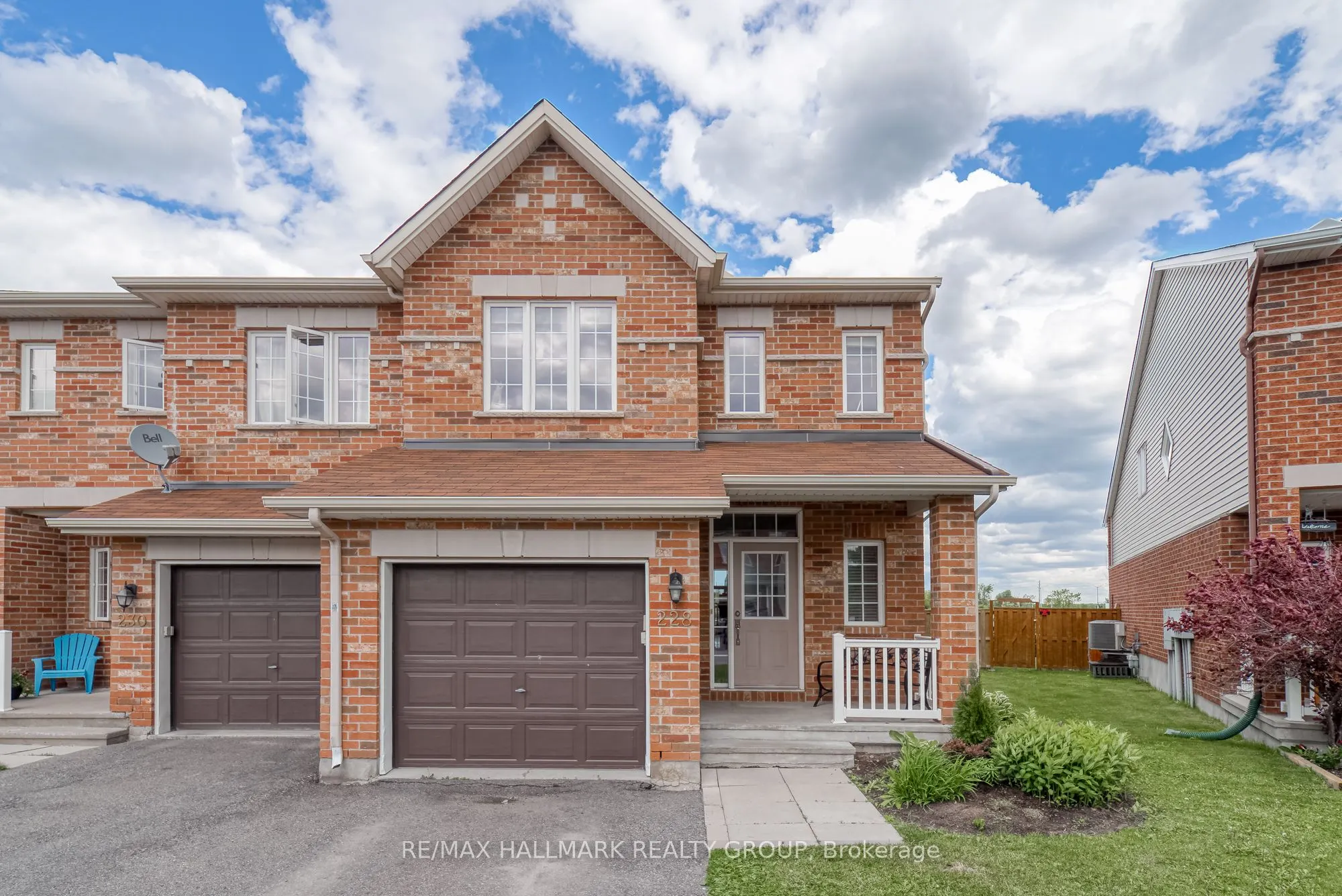 228 Eye Bright Crescent