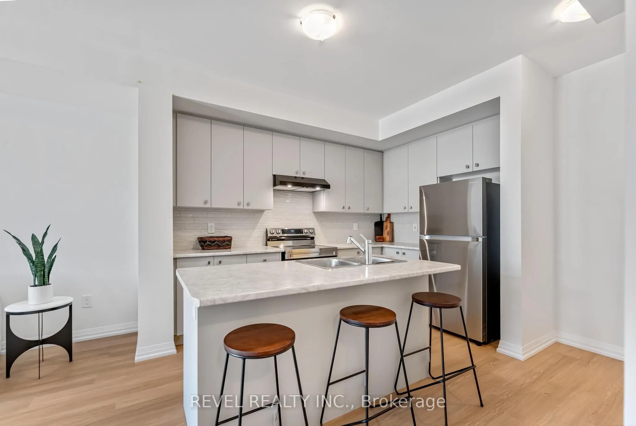 17 St Lawrence Road