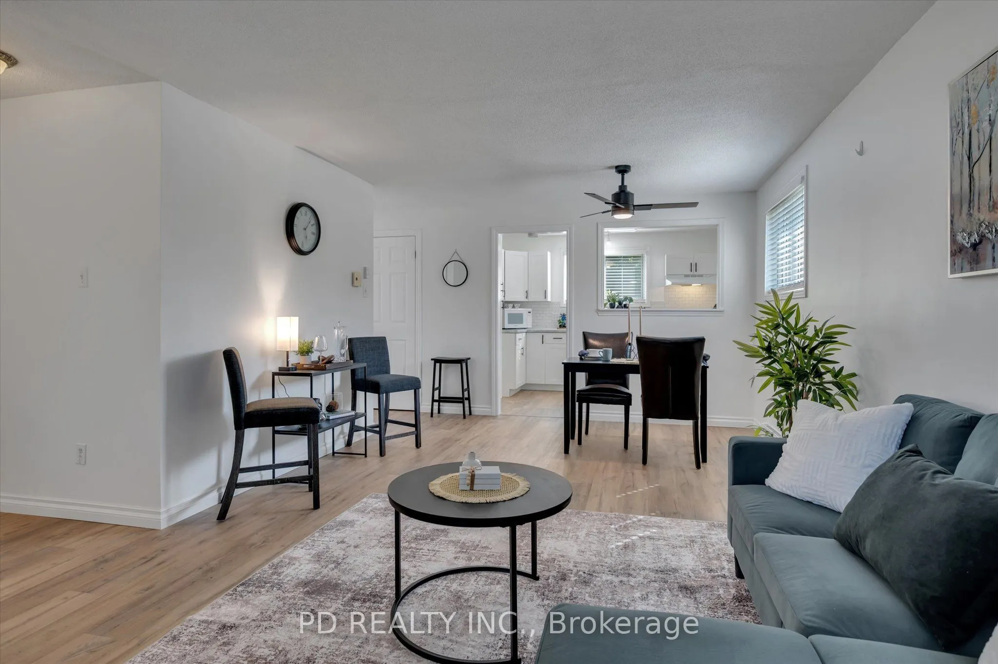 102 Rita Crescent, #C