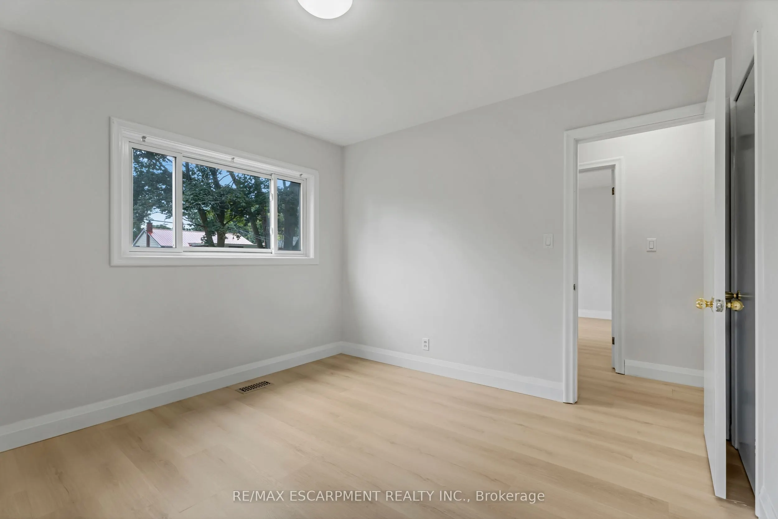 165 WEST 27TH Street