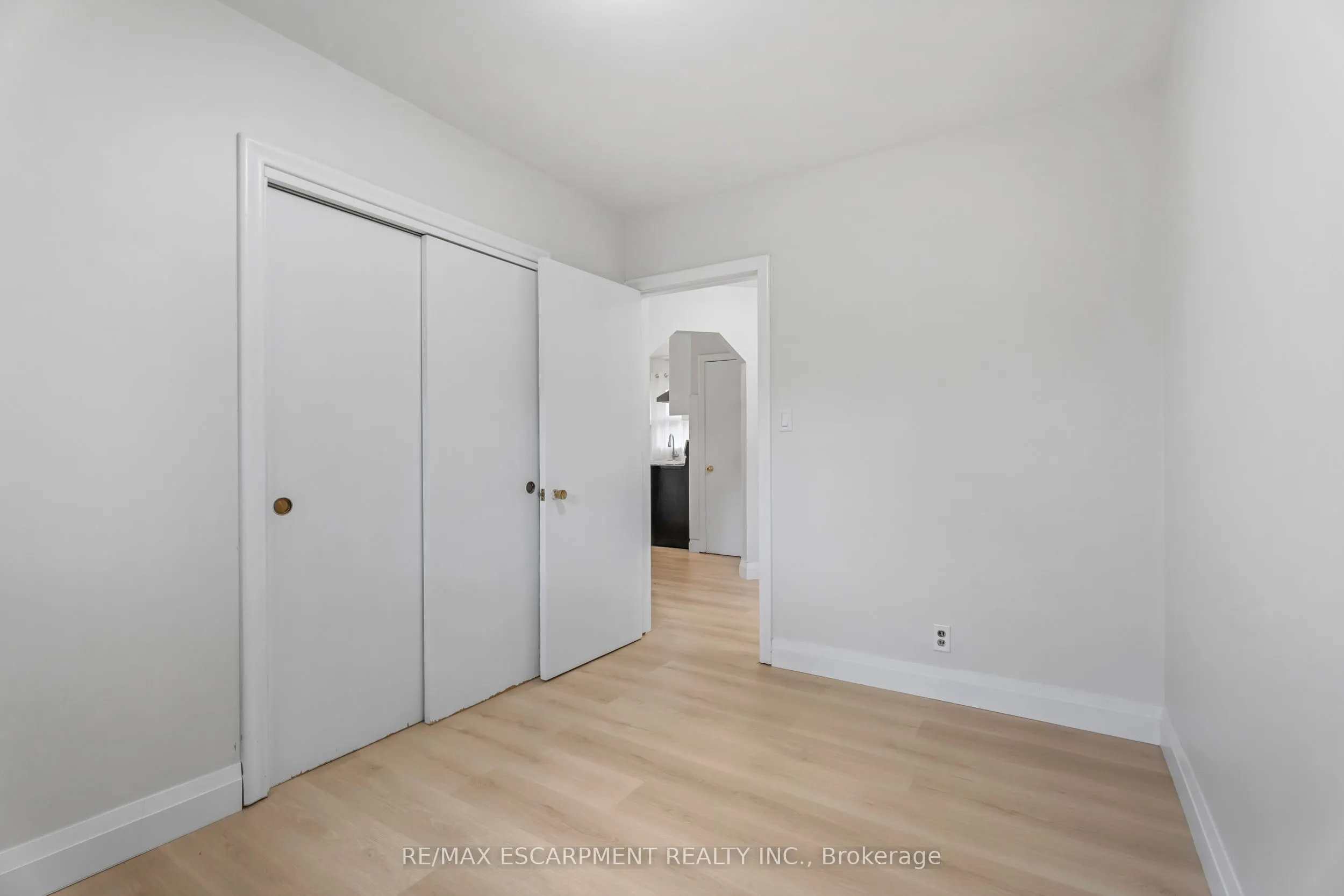 165 WEST 27TH Street