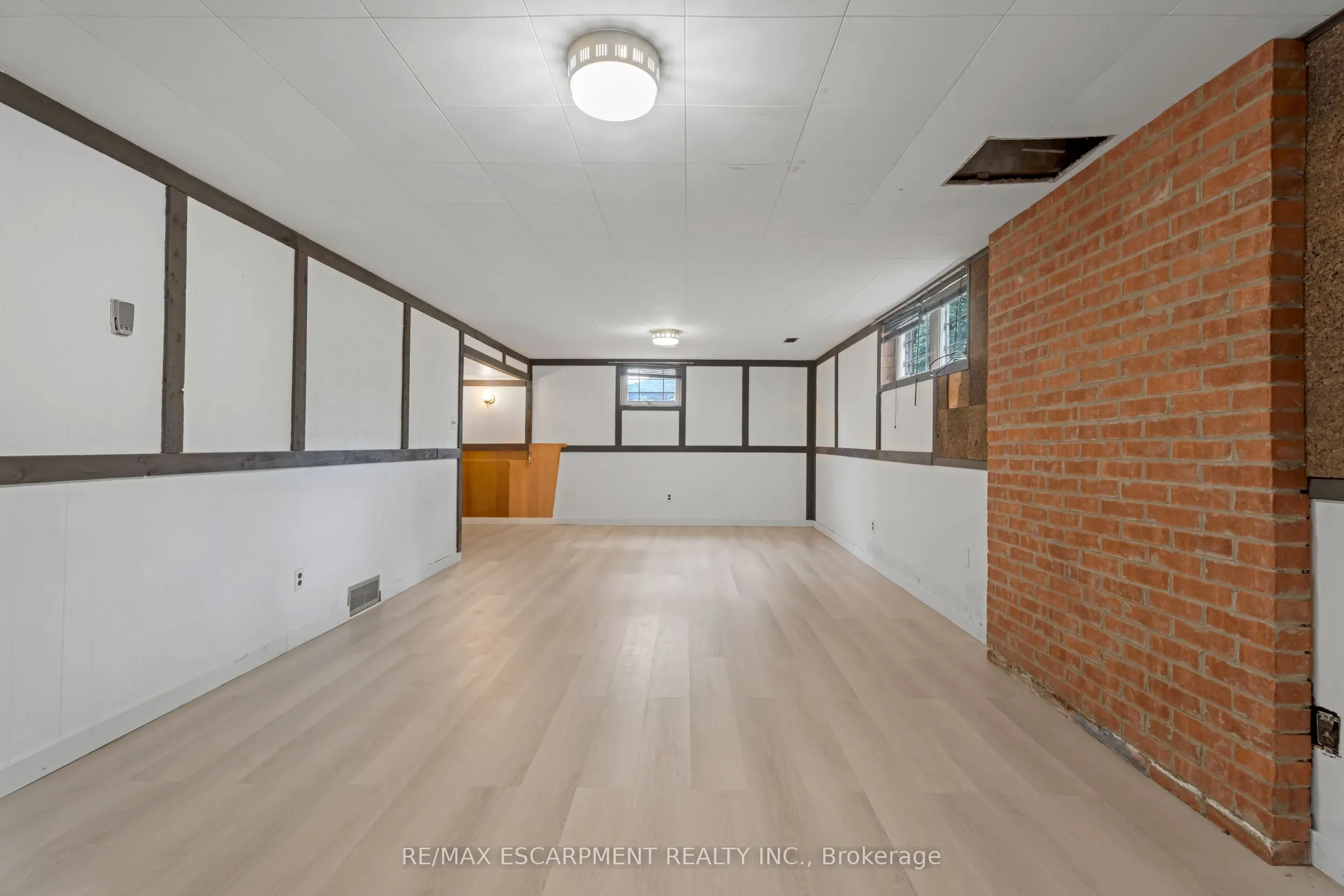 165 WEST 27TH Street
