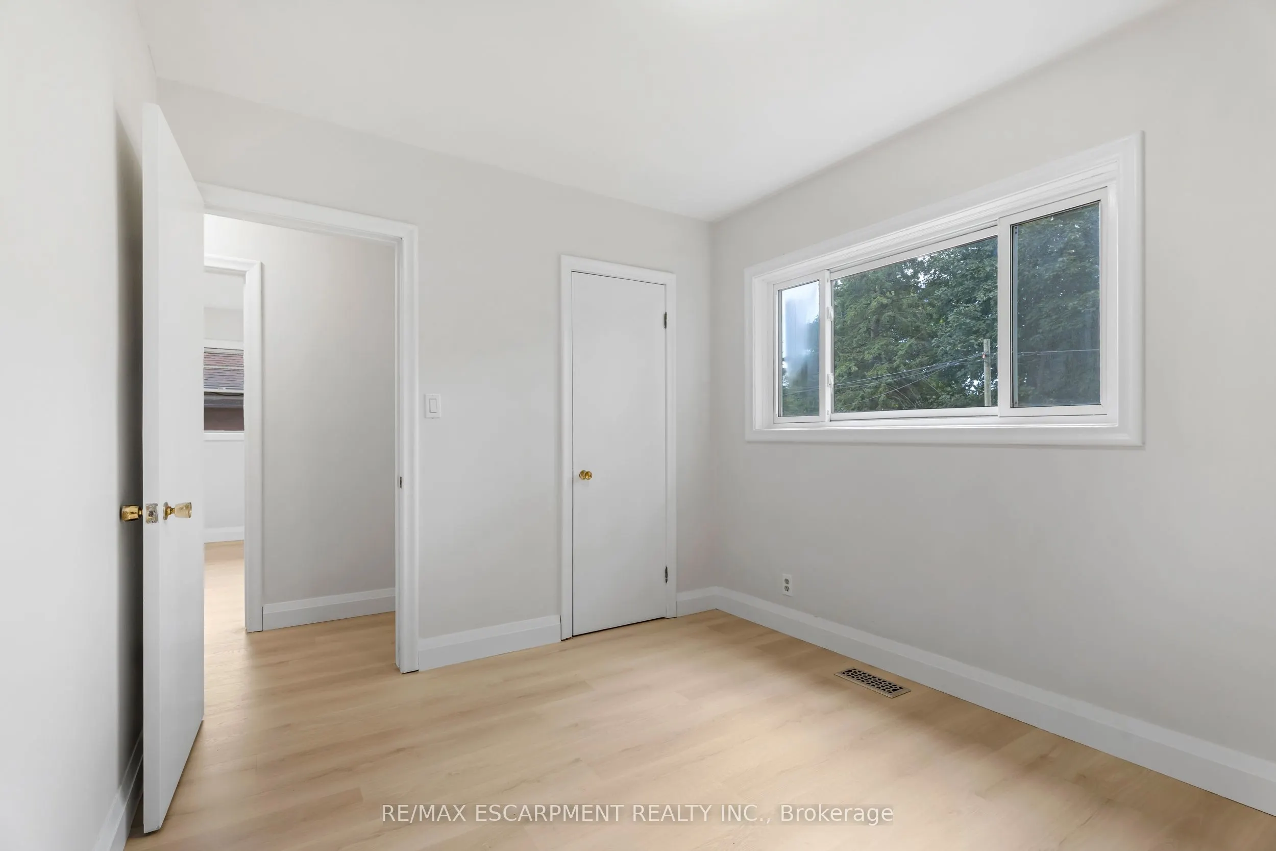165 WEST 27TH Street