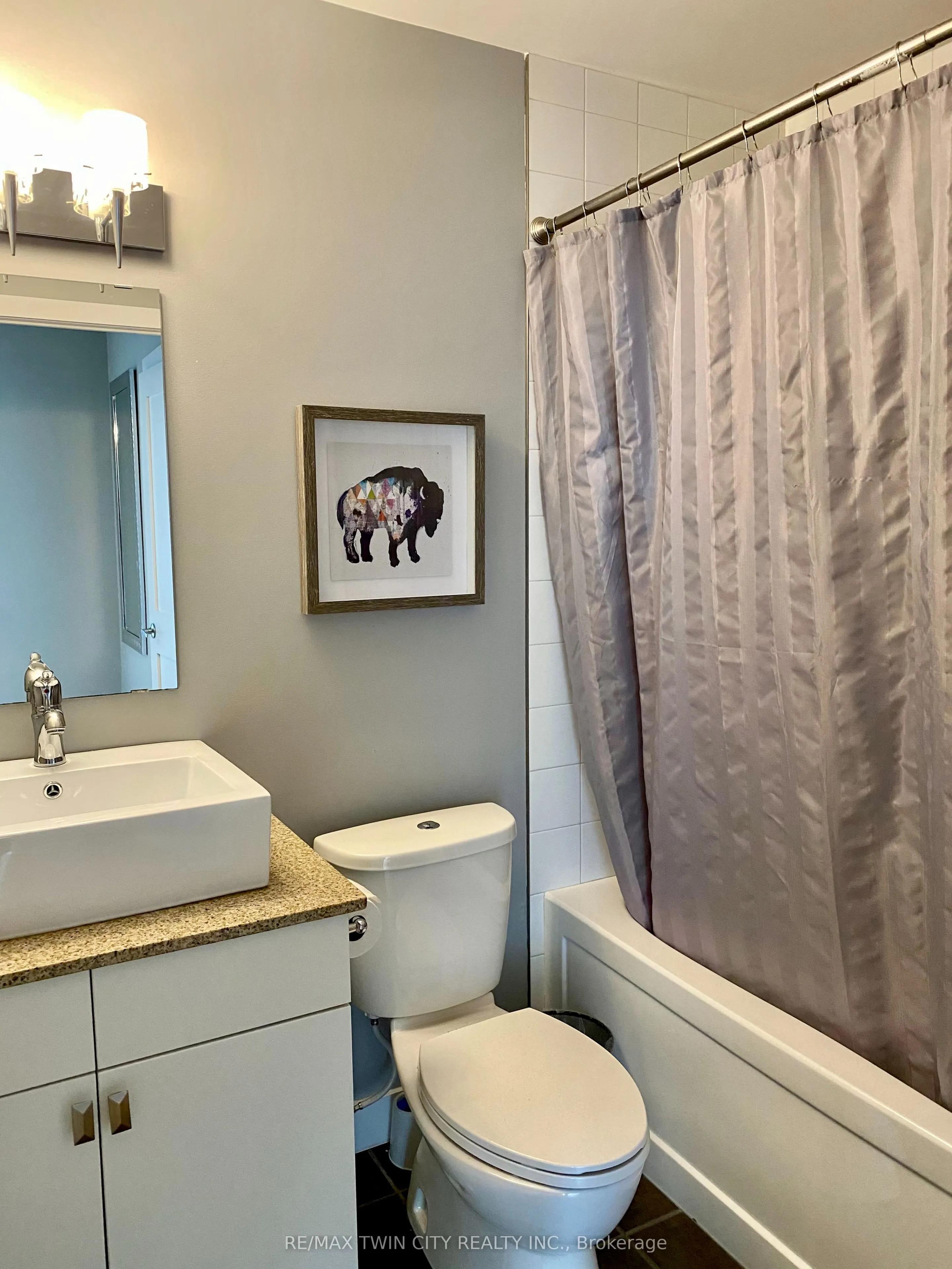 42 Bridgeport Road E, #309