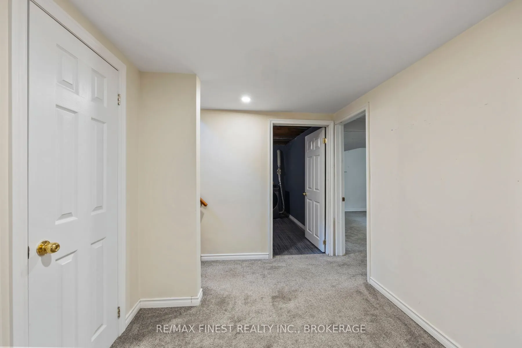 5 MICHAEL GRASS Crescent