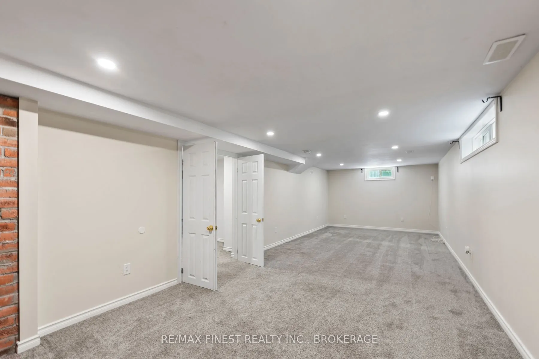 5 MICHAEL GRASS Crescent