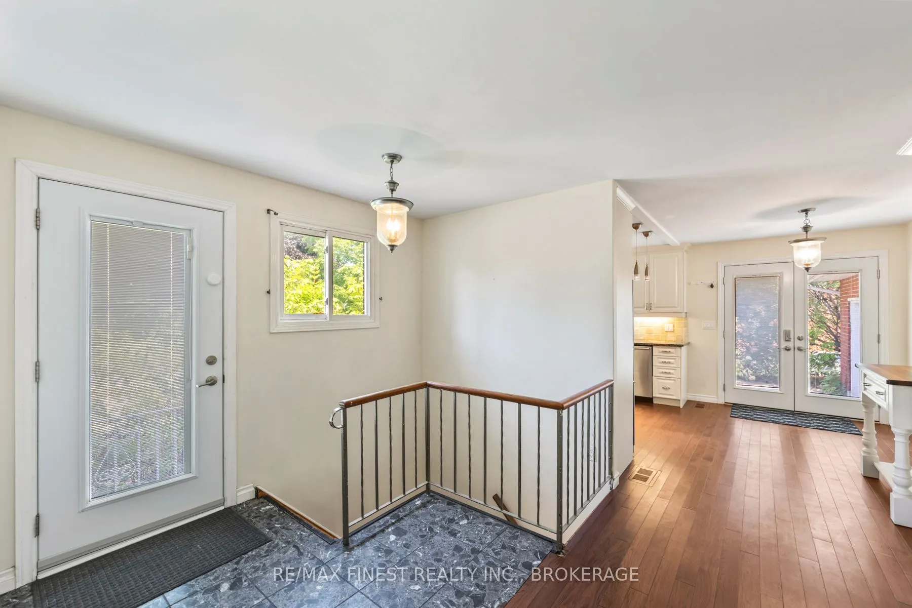 5 MICHAEL GRASS Crescent
