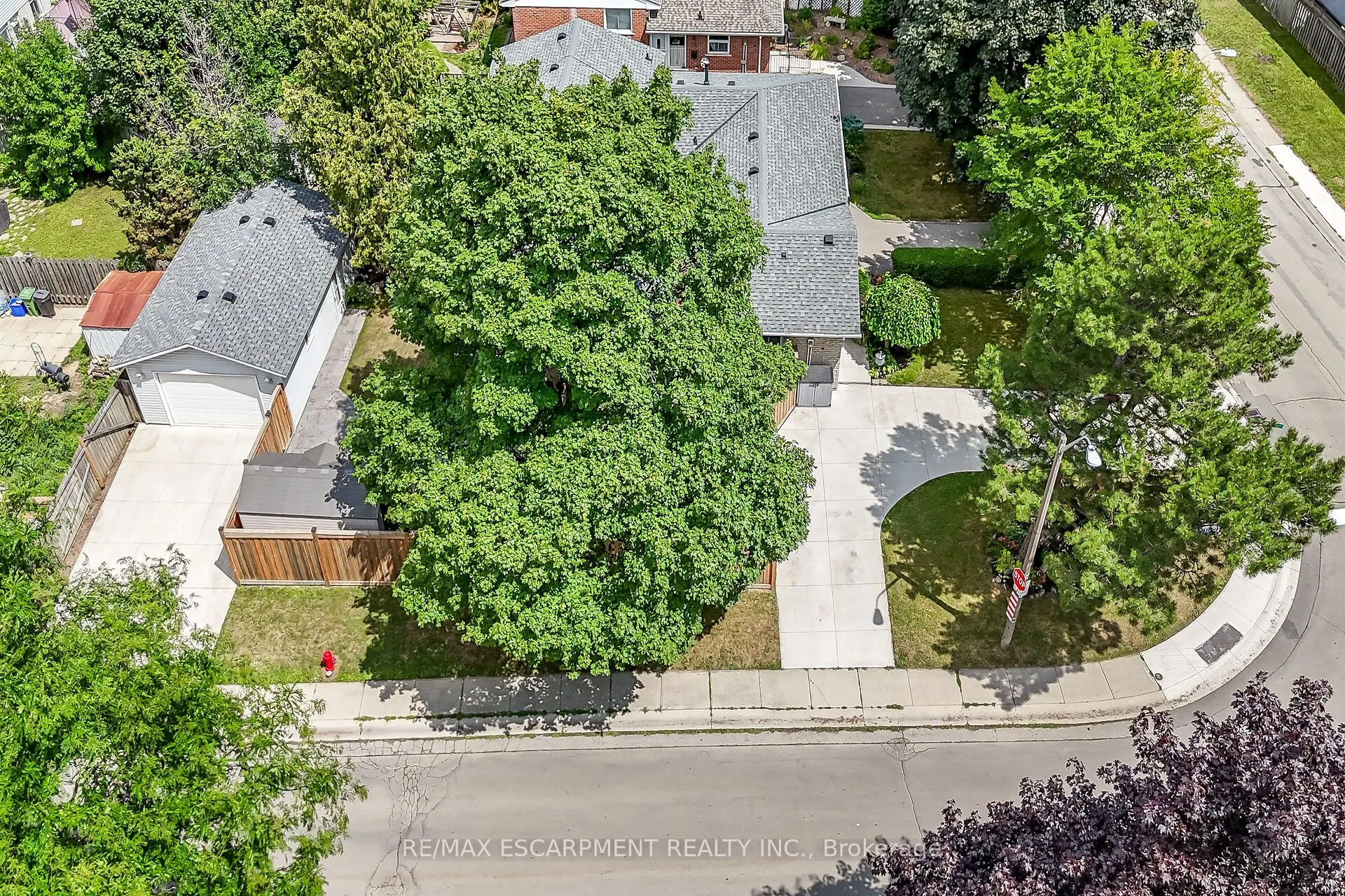 146 FIONA Crescent