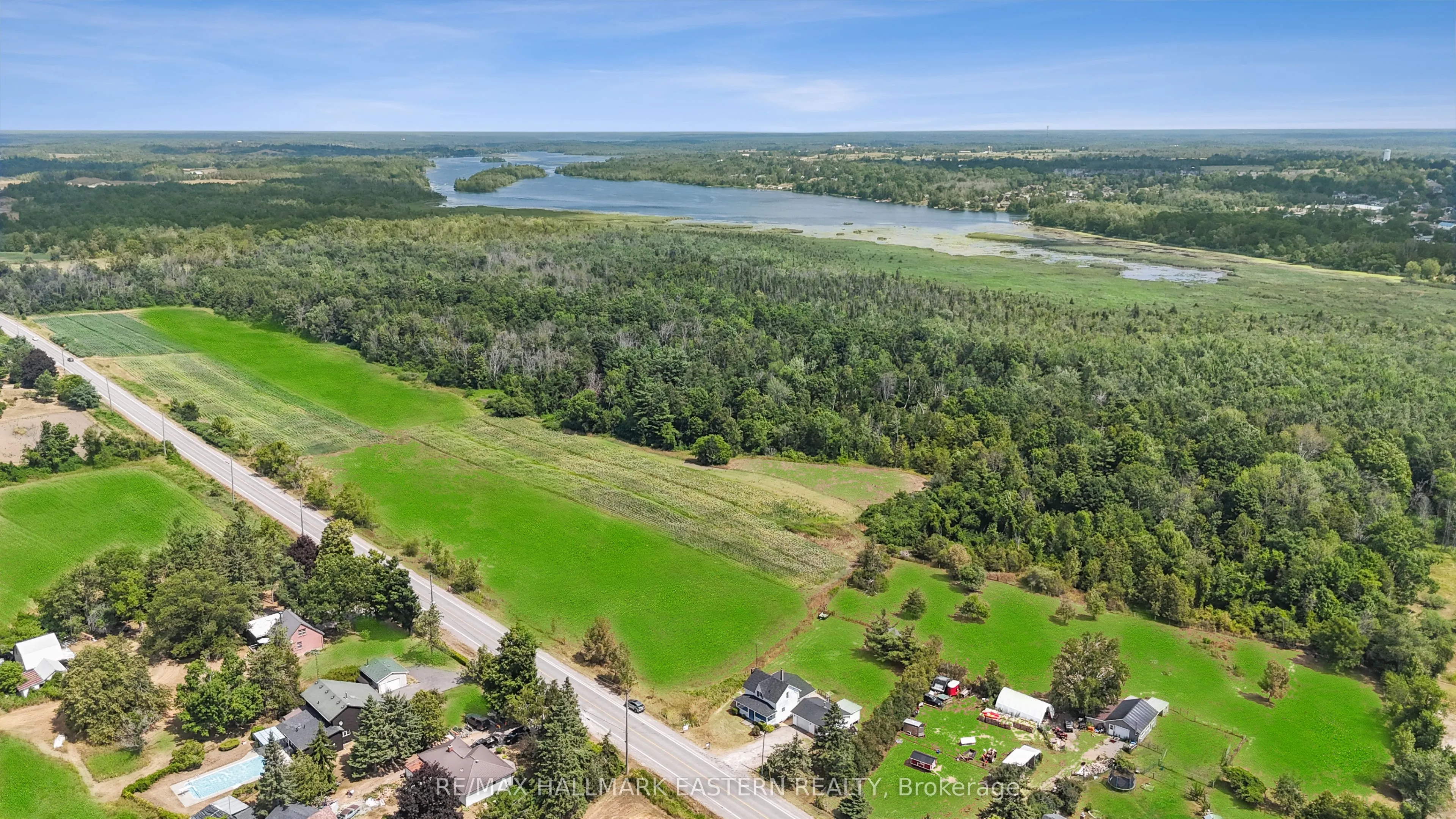 1415 Young's Point Road