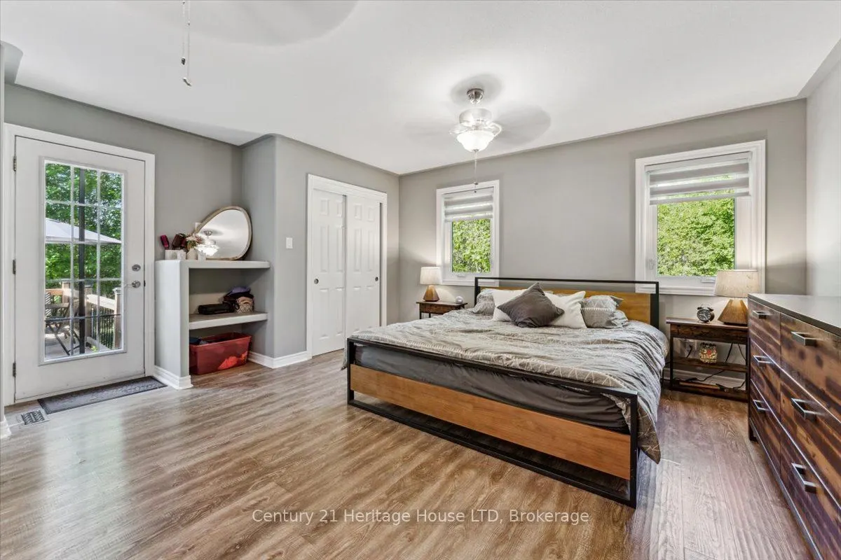 253 St Lawrence Drive