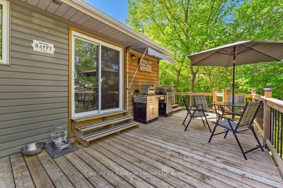 253 St Lawrence Drive