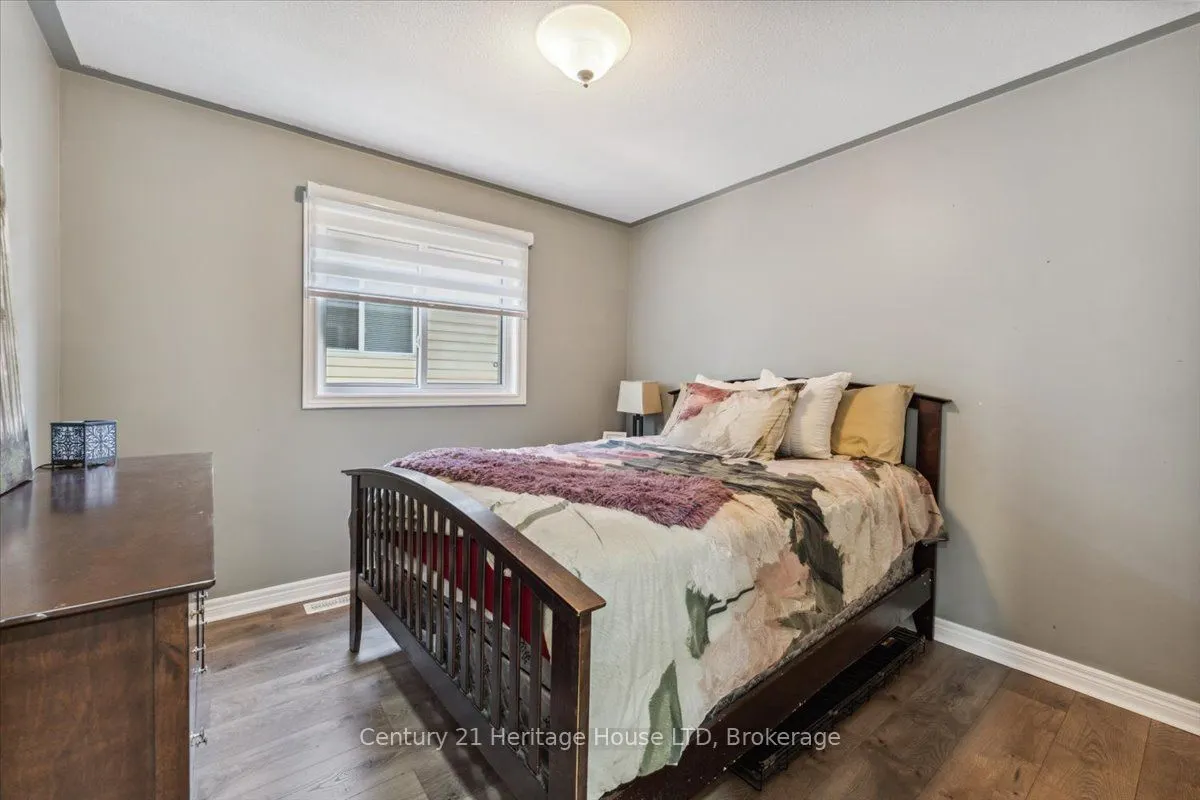 253 St Lawrence Drive