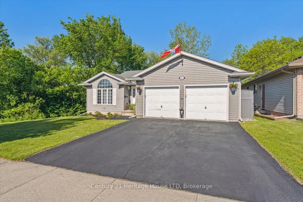 253 St Lawrence Drive