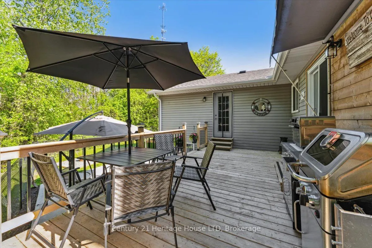 253 St Lawrence Drive