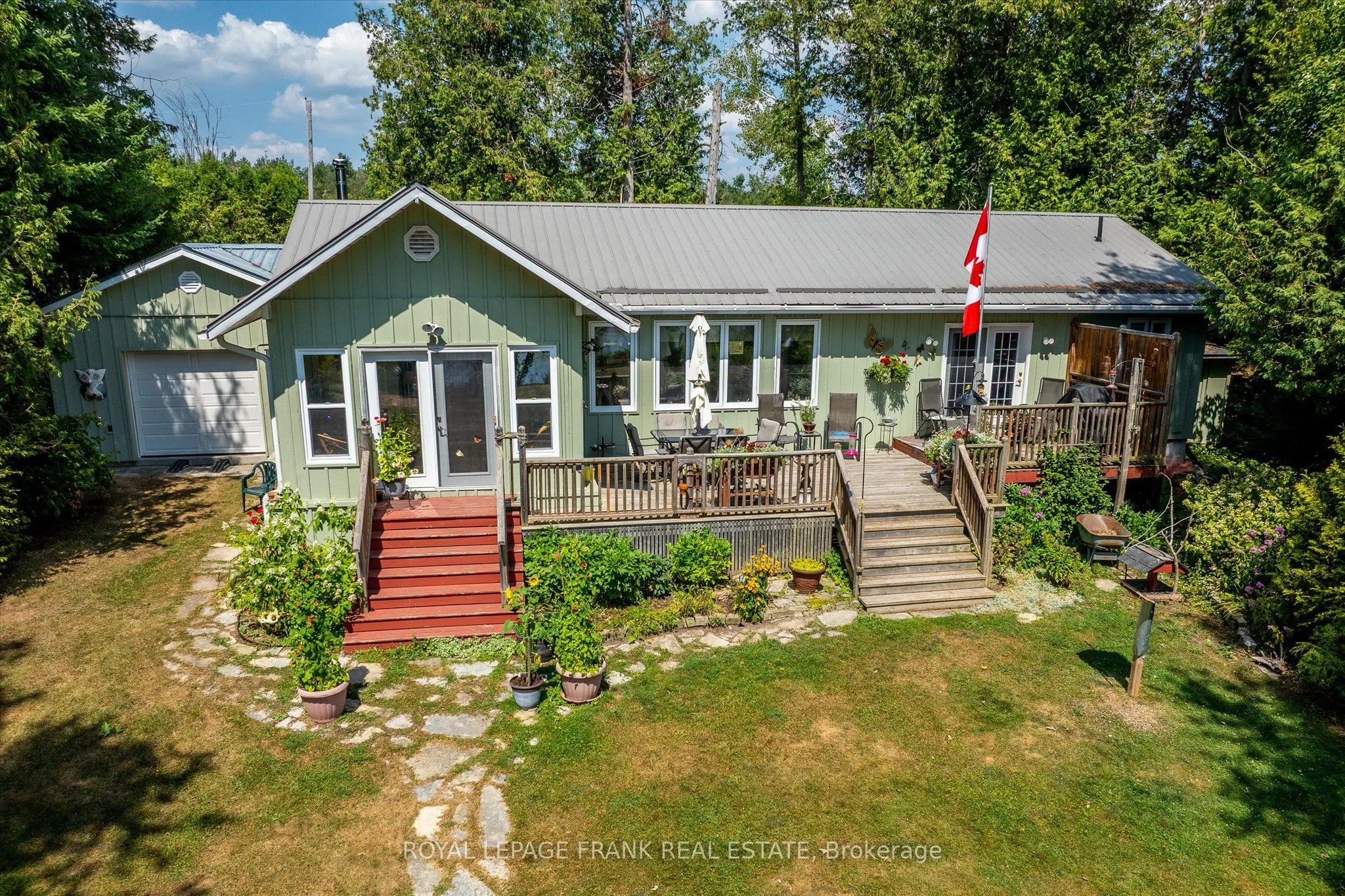 187 River Lane