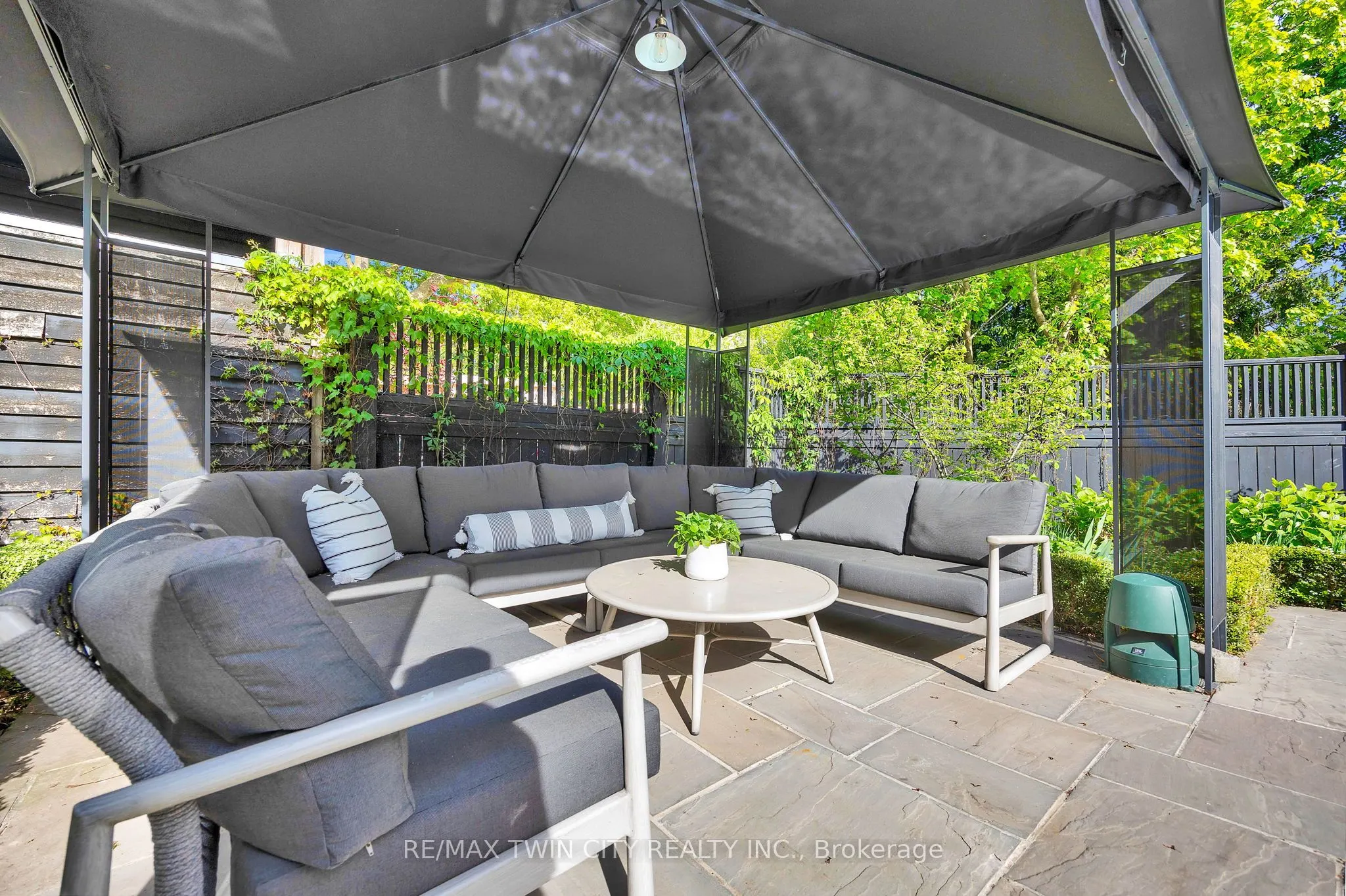 19 Maynard Avenue