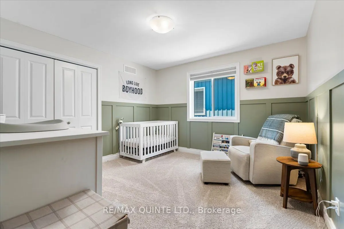 40 Deacon Place