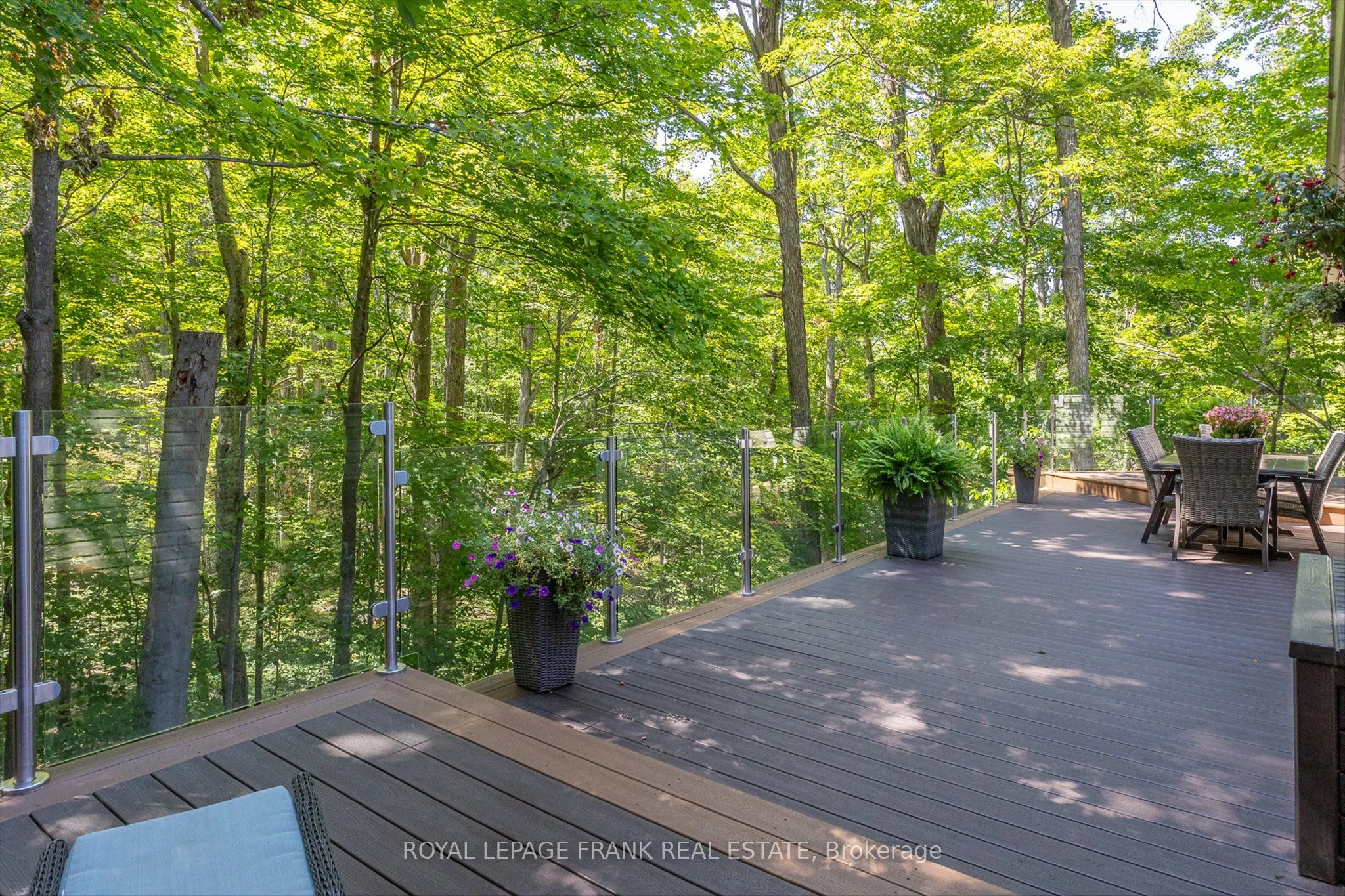 24 Deer Avenue