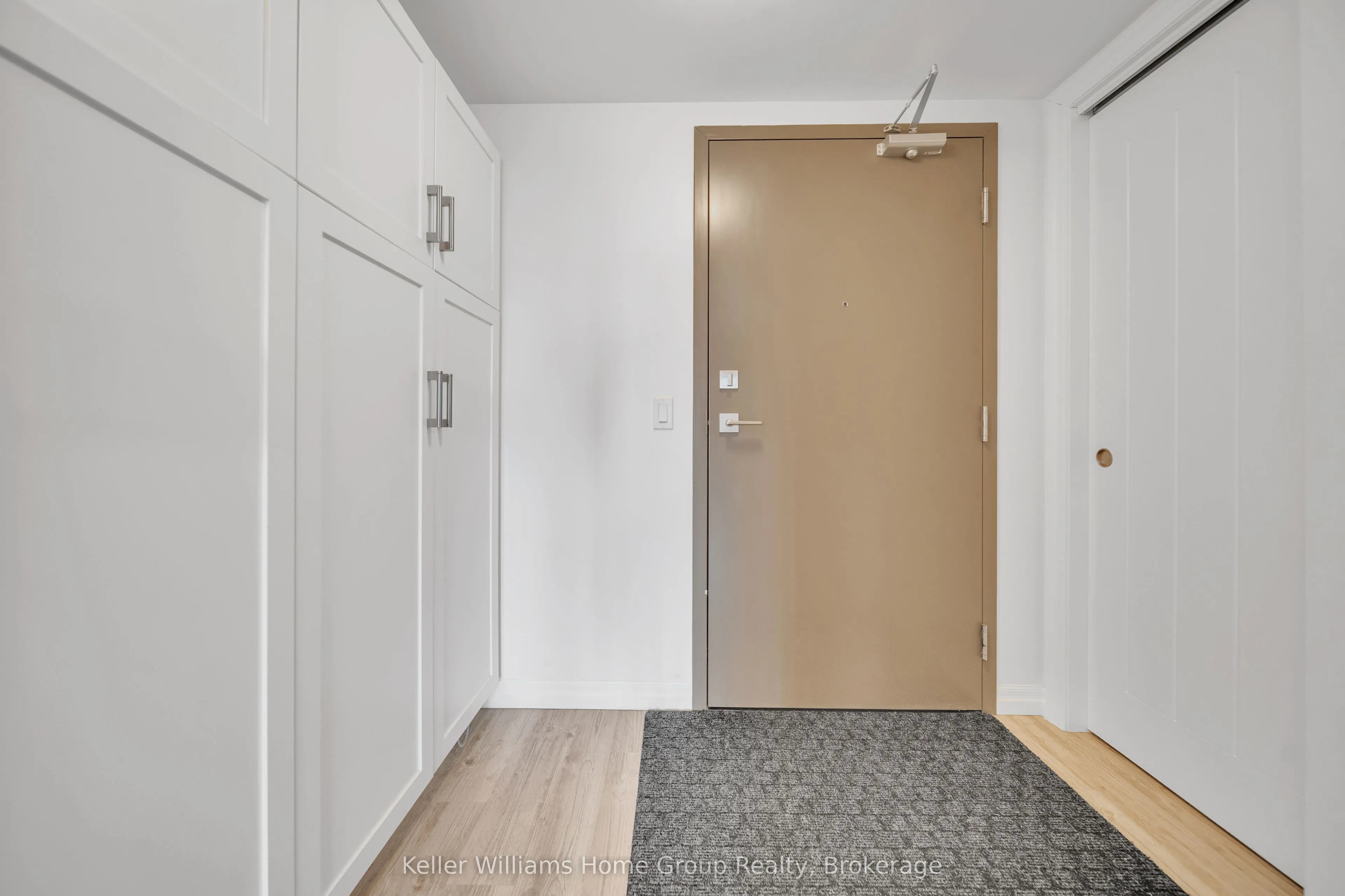 108 Summit Ridge Drive, #412
