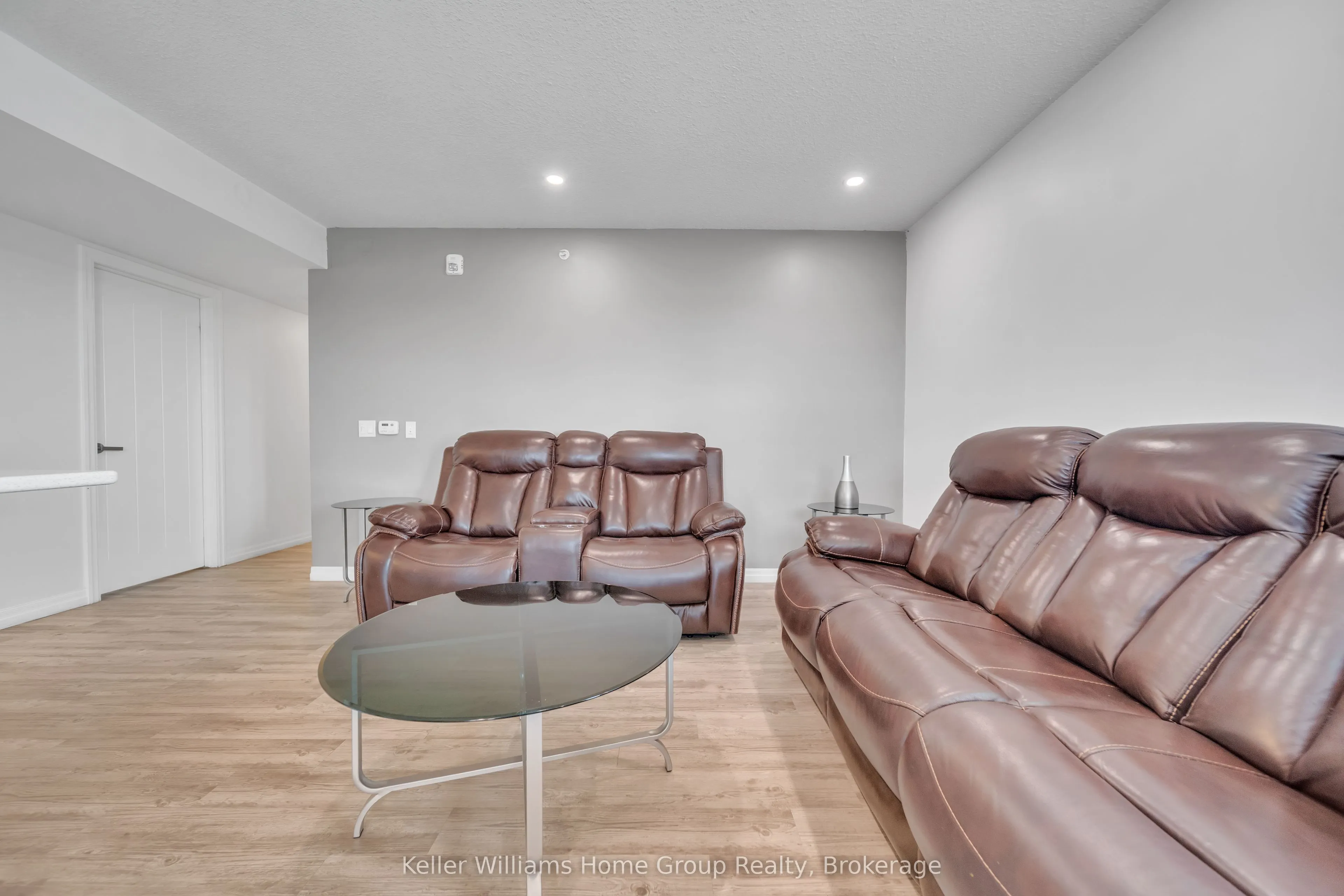 108 Summit Ridge Drive, #412