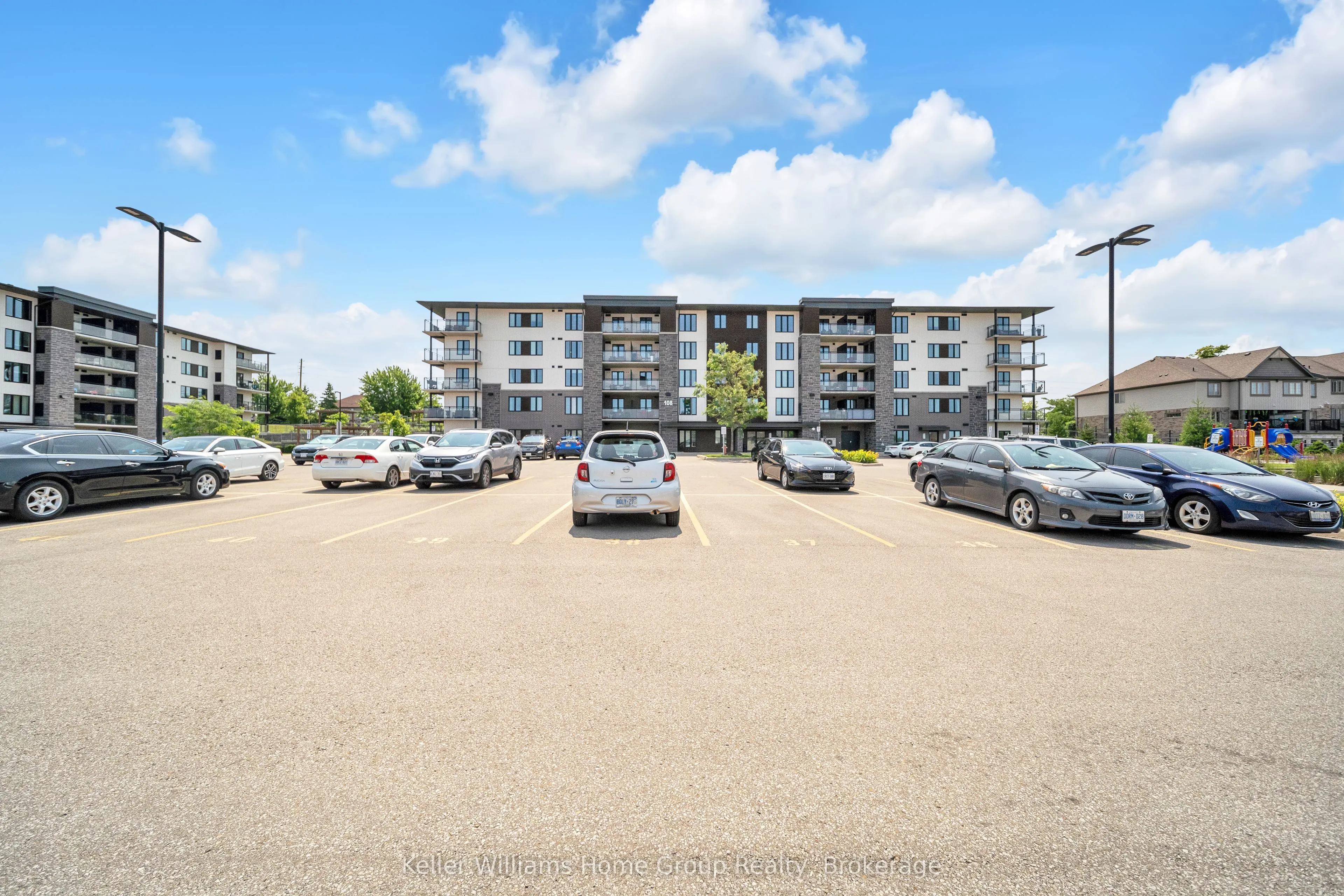 108 Summit Ridge Drive, #412