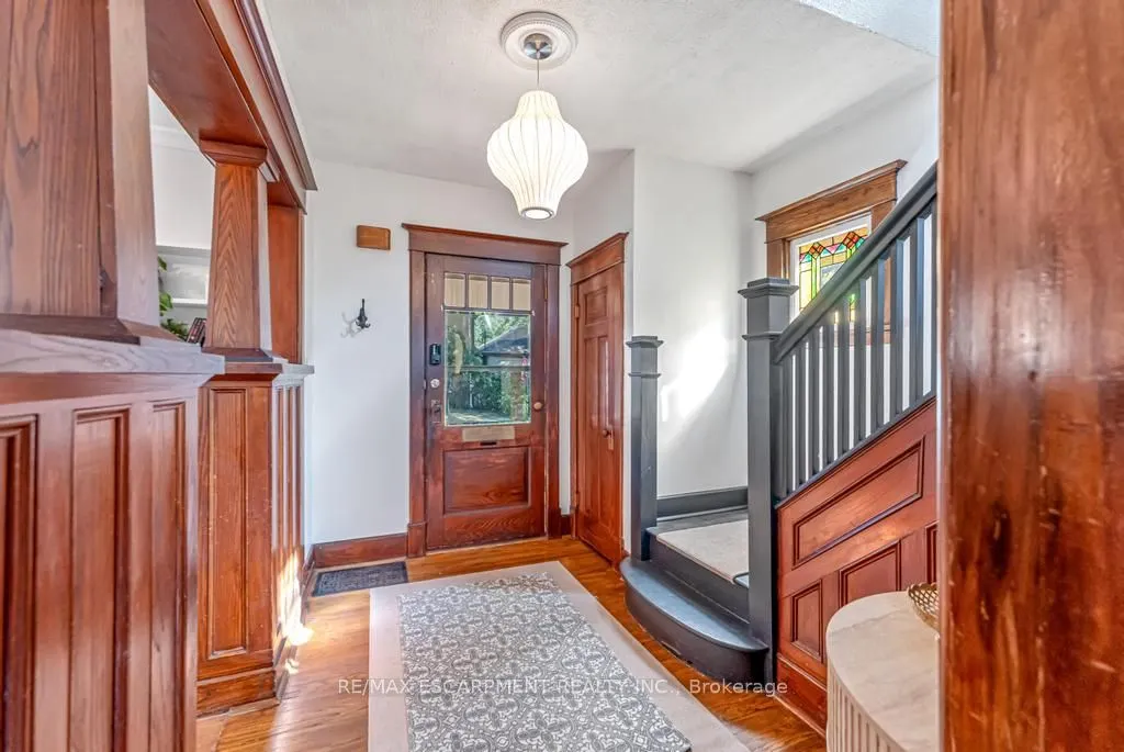 47 EAGLE Avenue