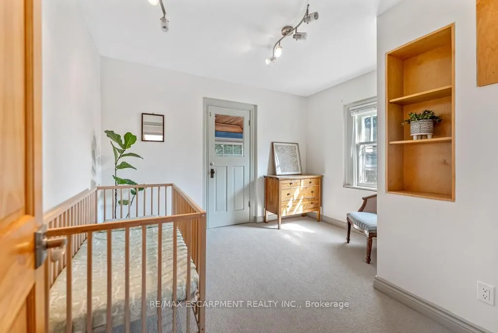 47 EAGLE Avenue