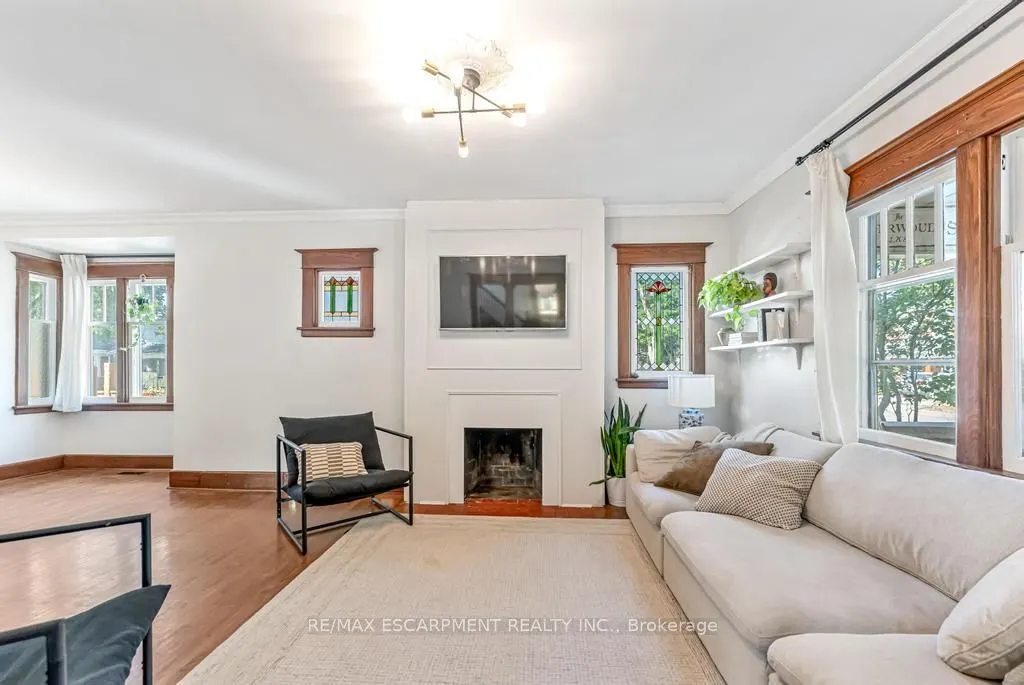 47 EAGLE Avenue