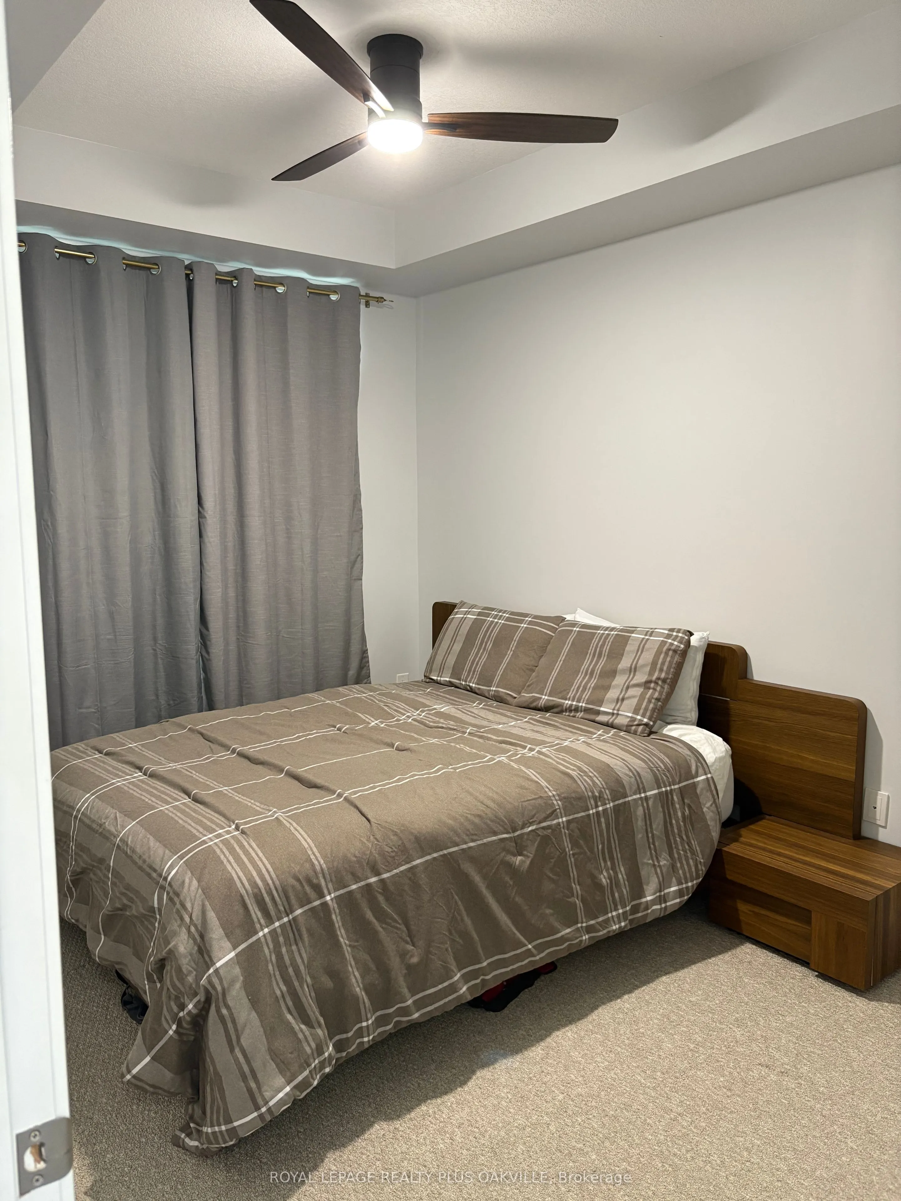 101 Shoreview Place, #329