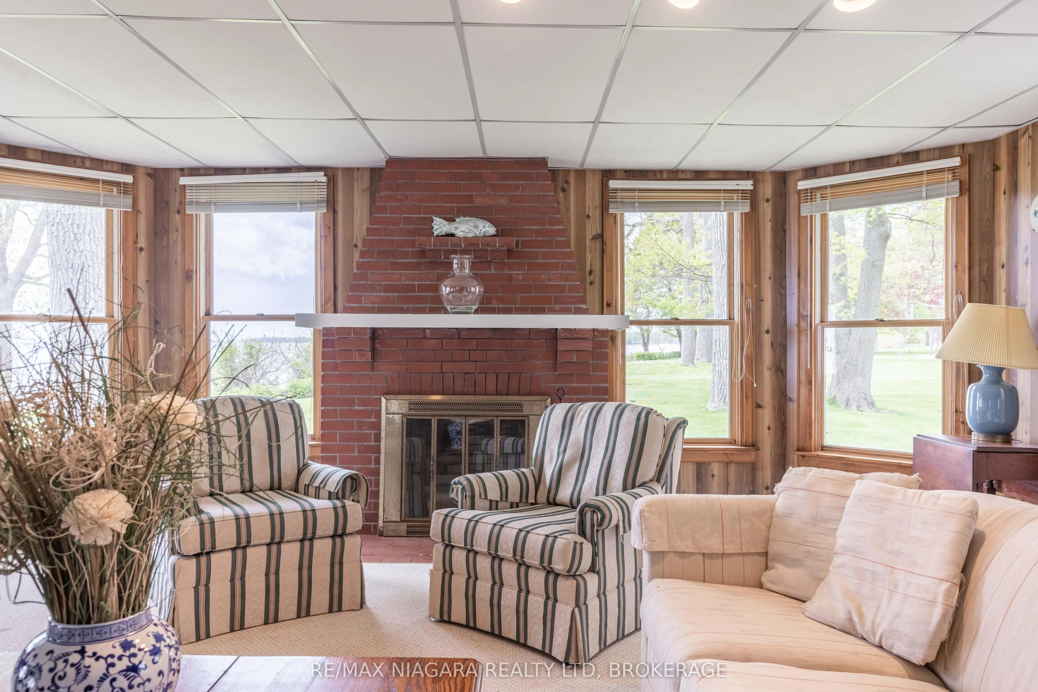 183 Maple Lane