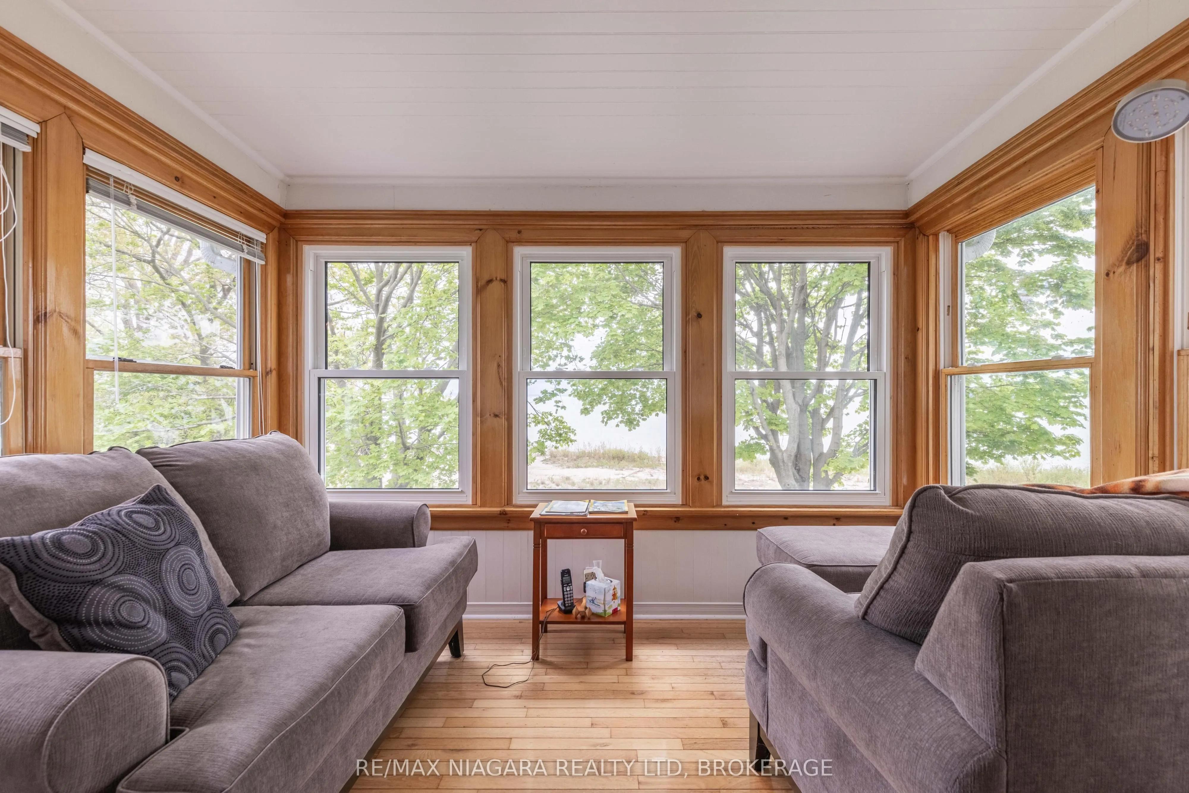 183 Maple Lane