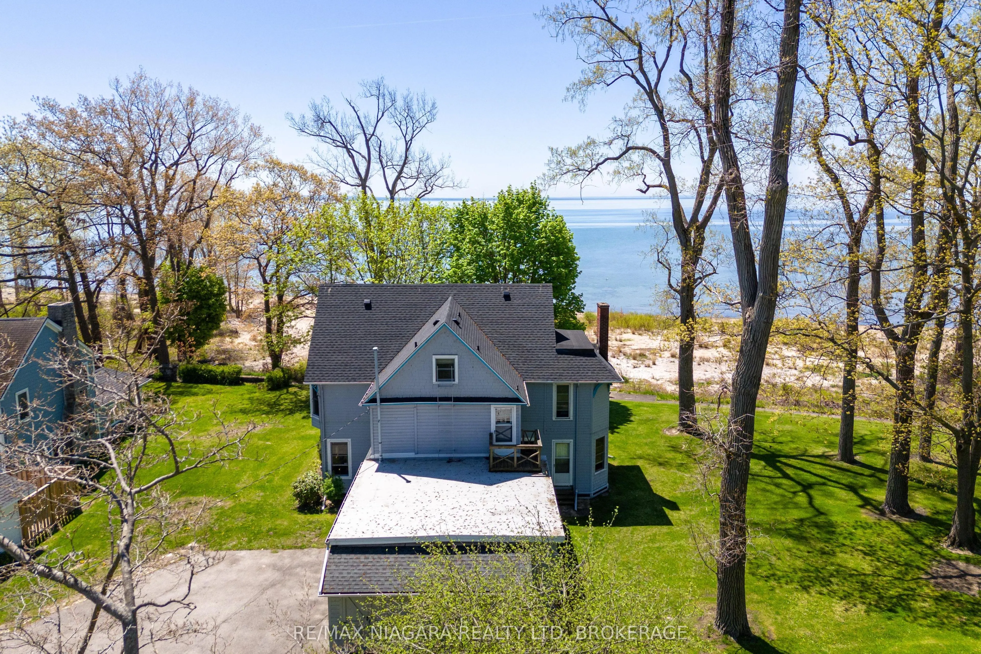 183 Maple Lane