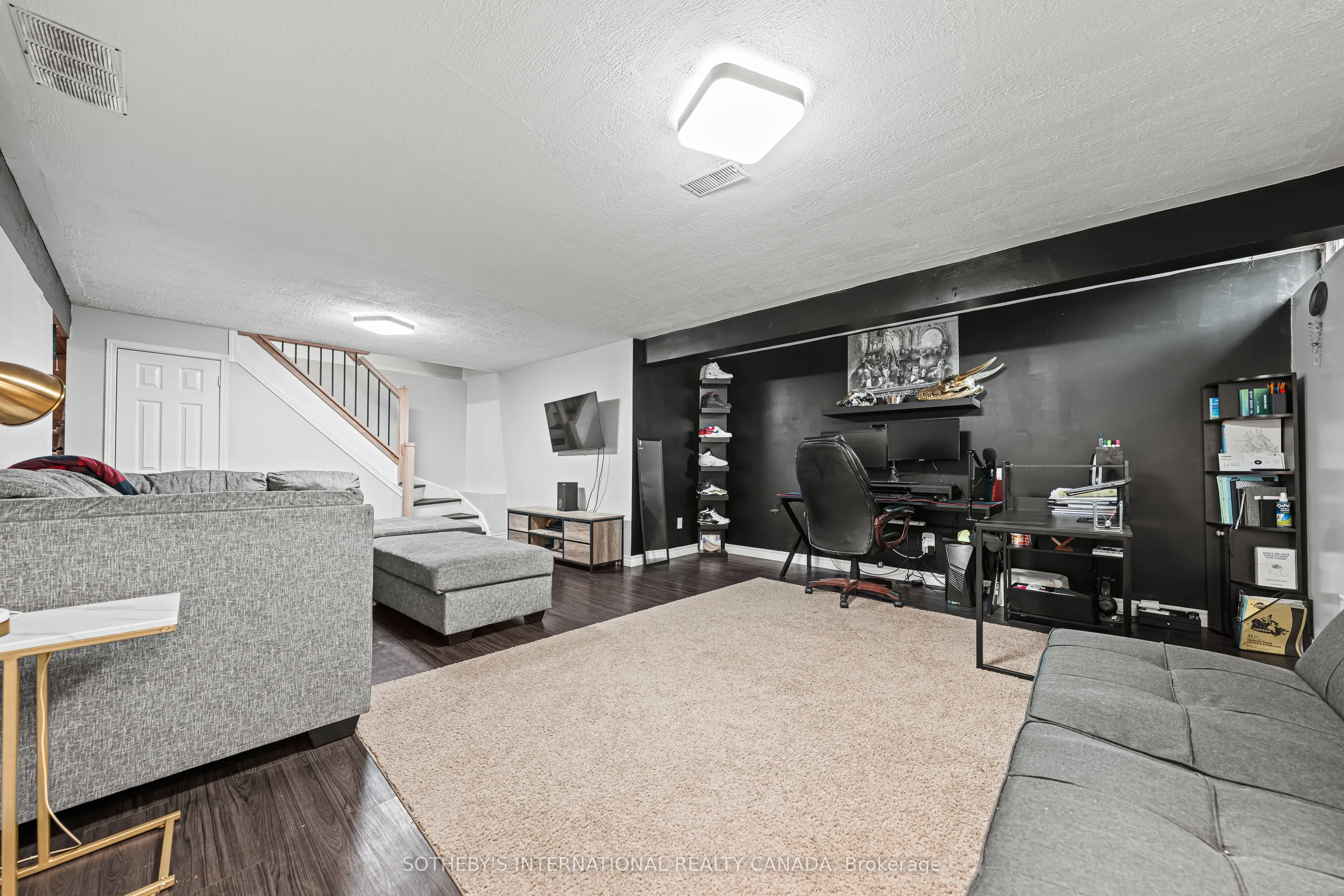 154 Covington Crescent