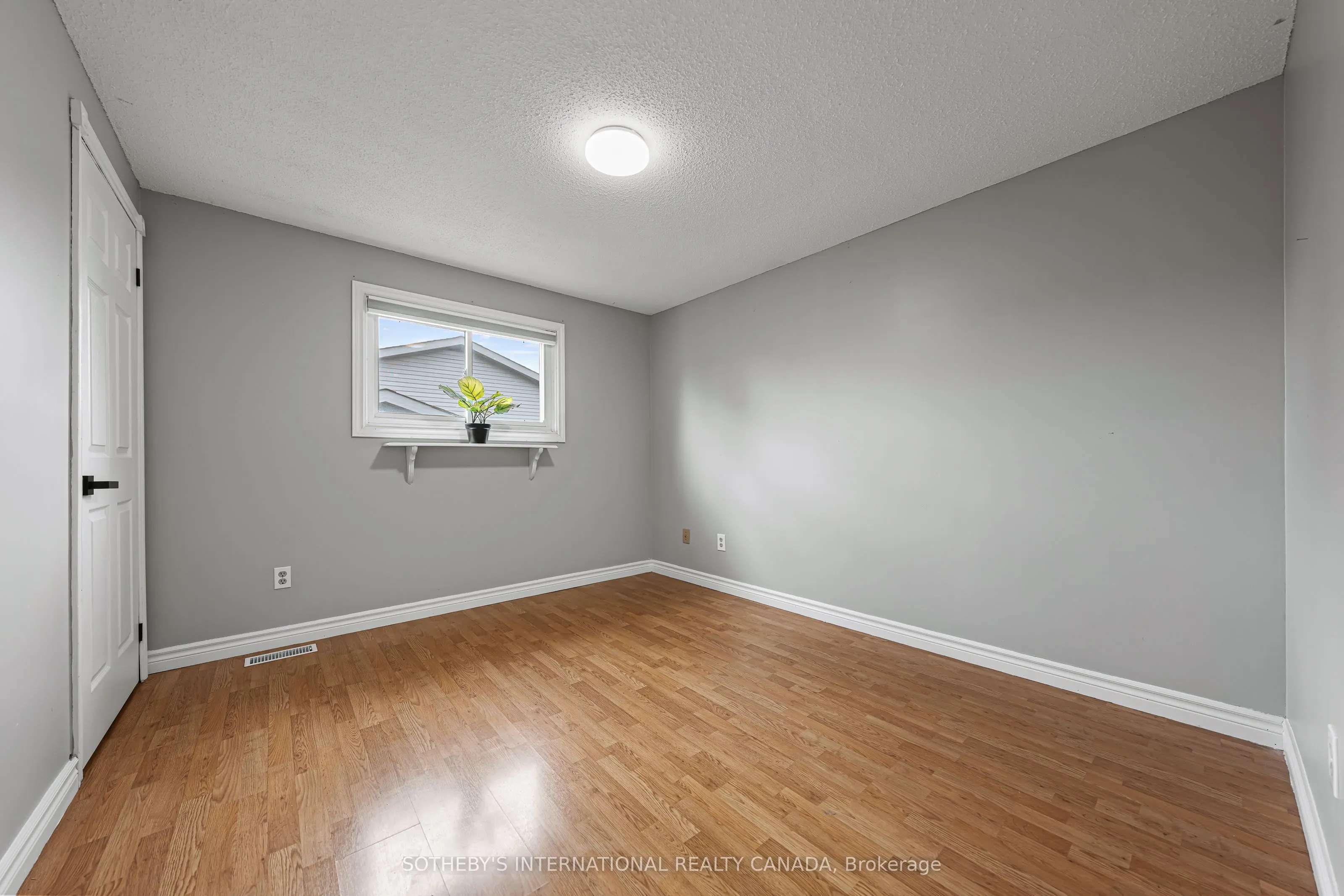 154 Covington Crescent