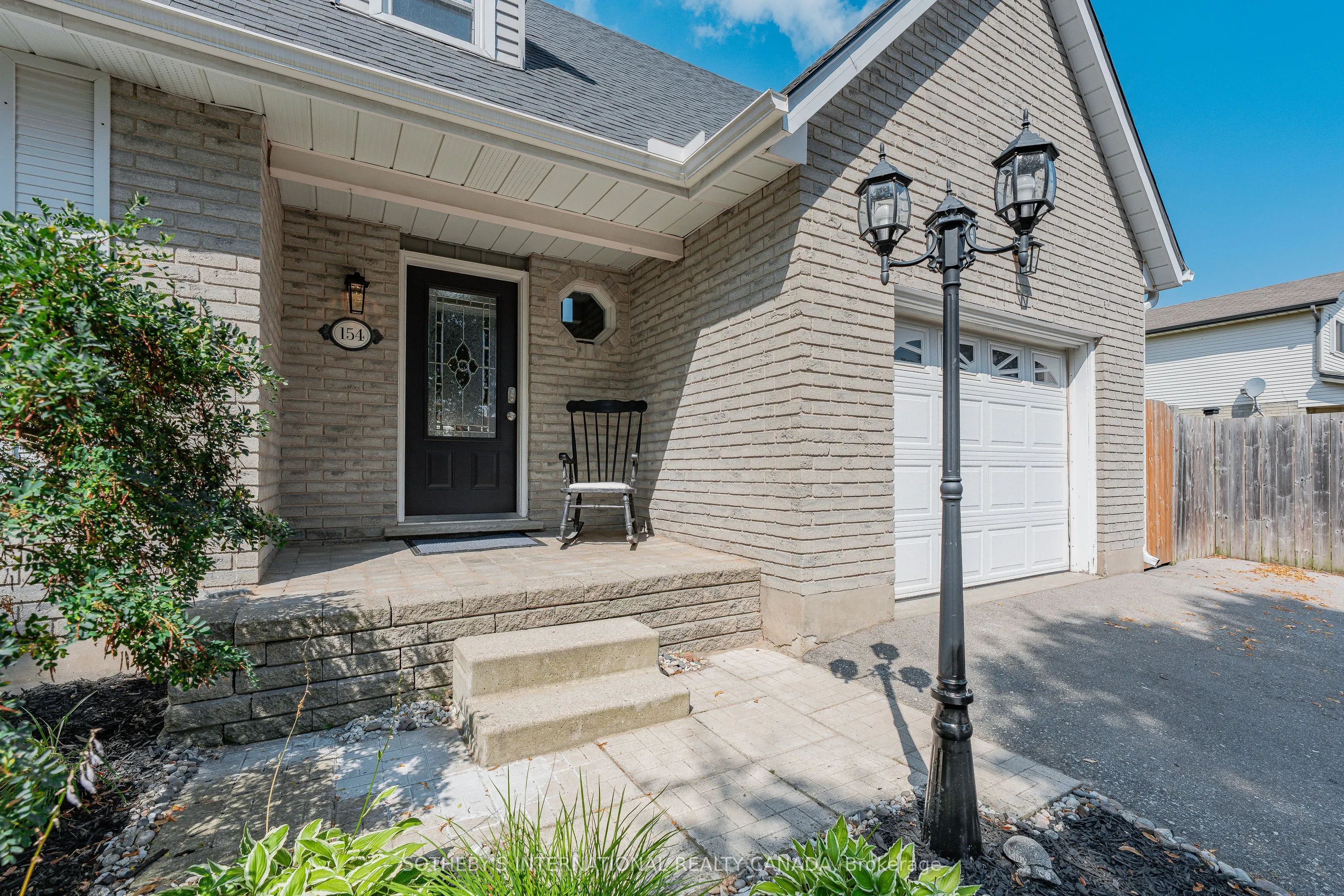 154 Covington Crescent
