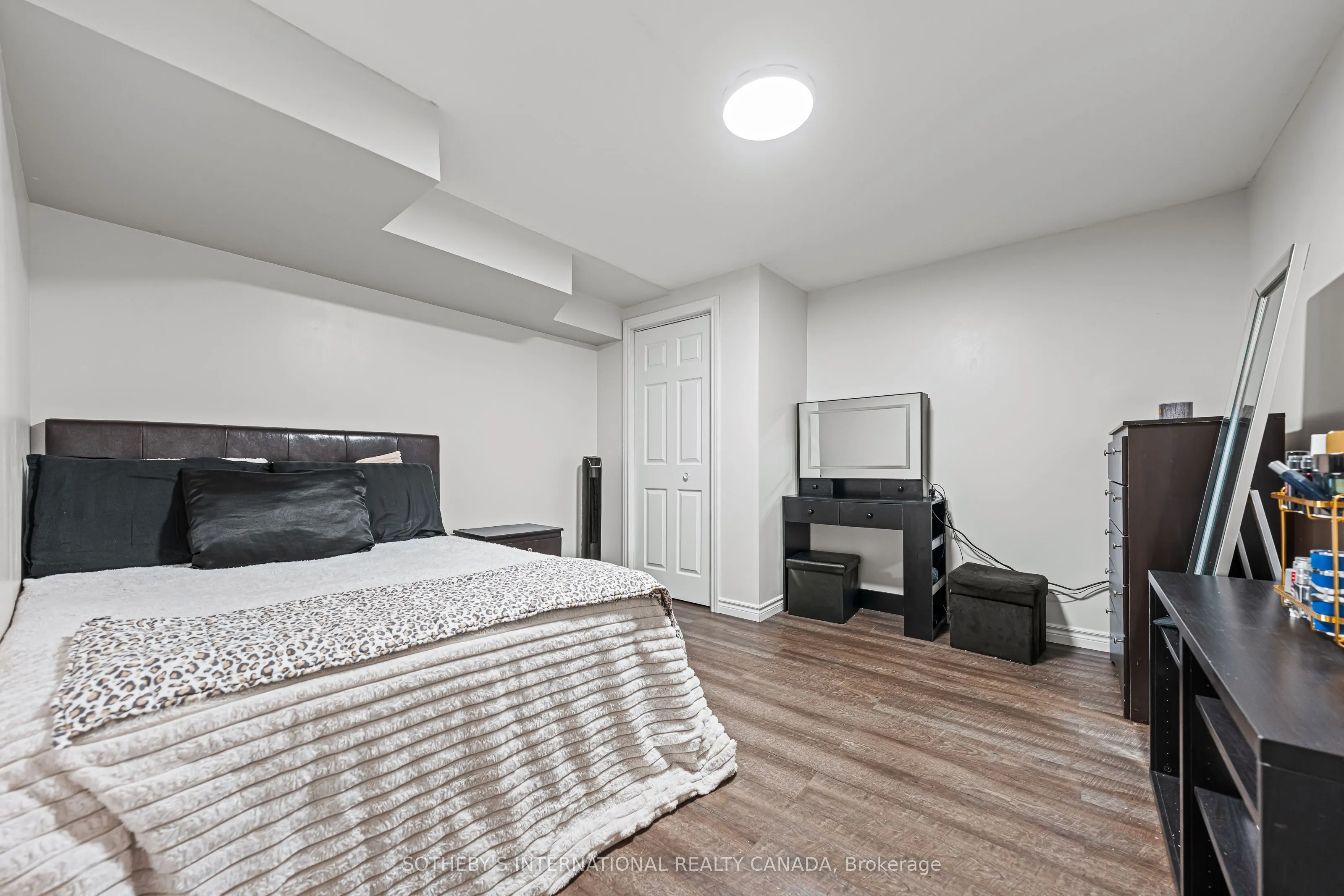 154 Covington Crescent