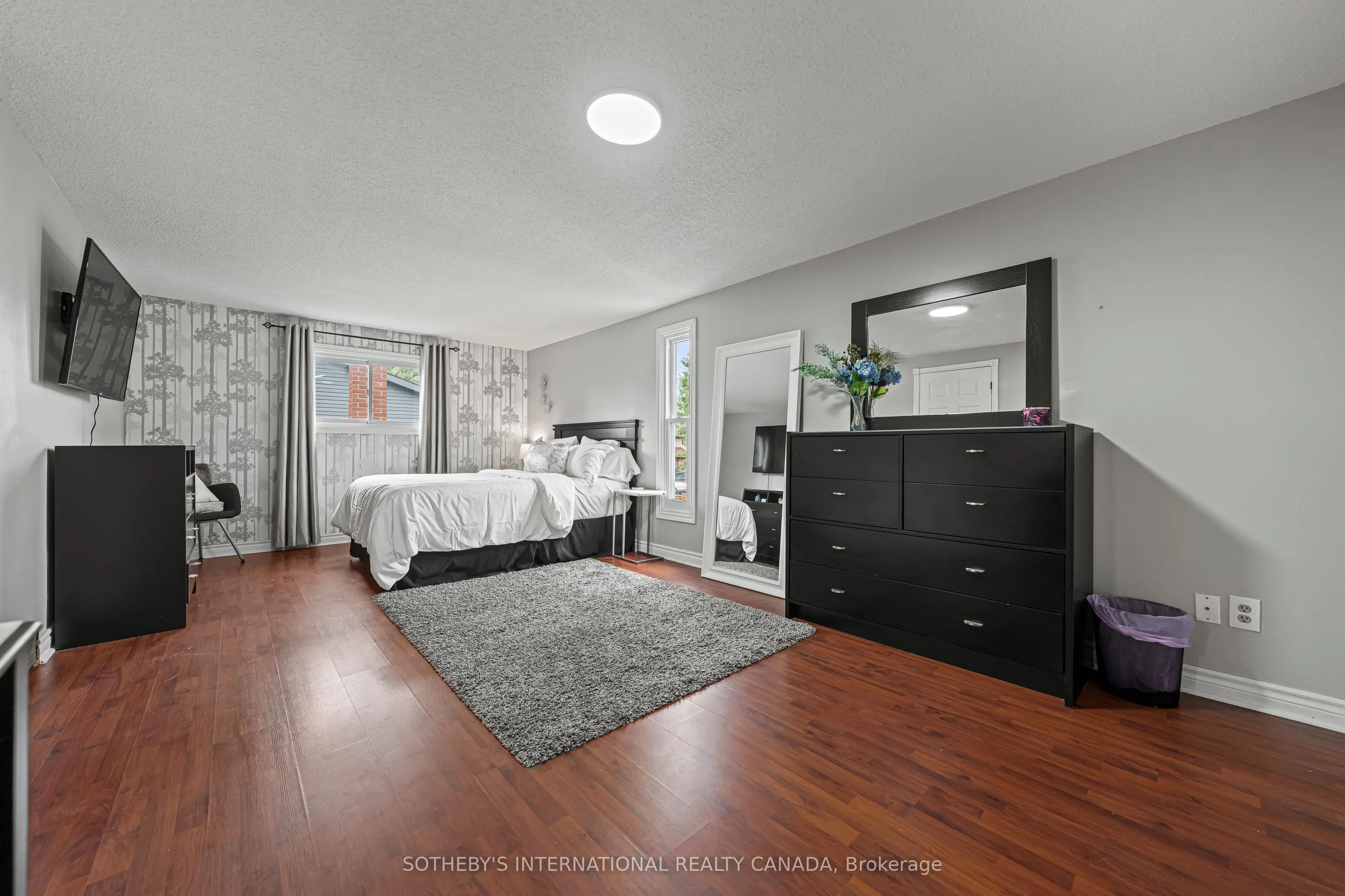 154 Covington Crescent
