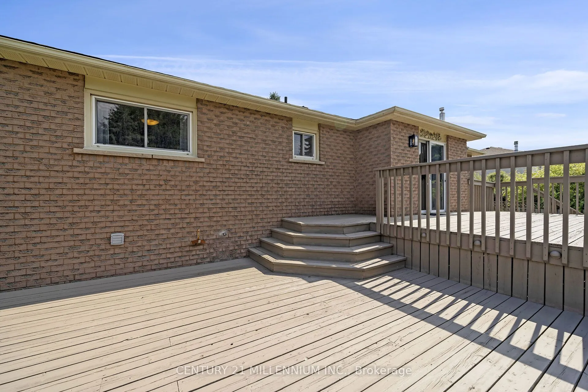 38 Erinlea Crescent
