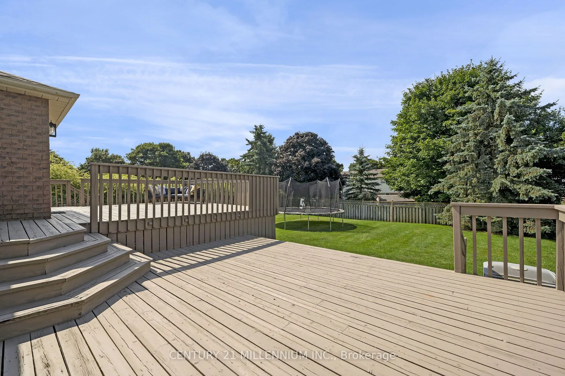 38 Erinlea Crescent