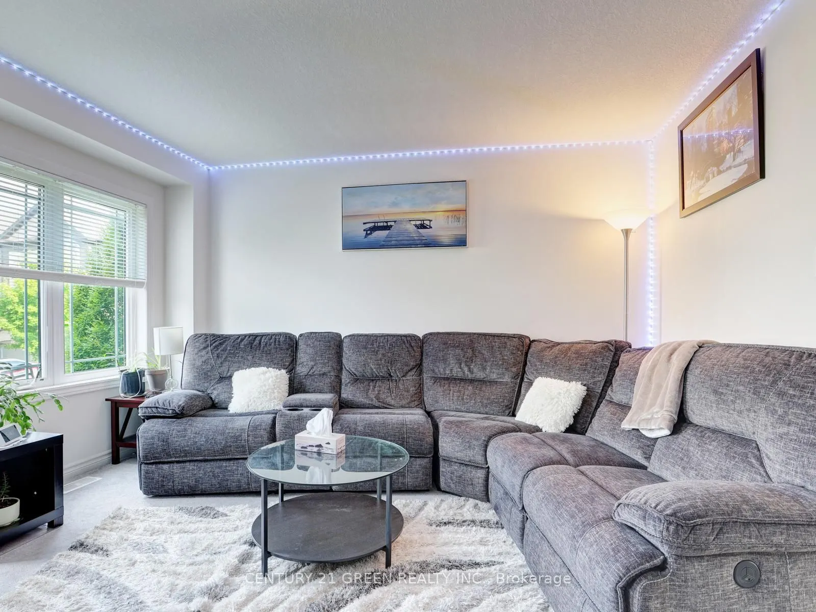 12 Poplar Drive, #11