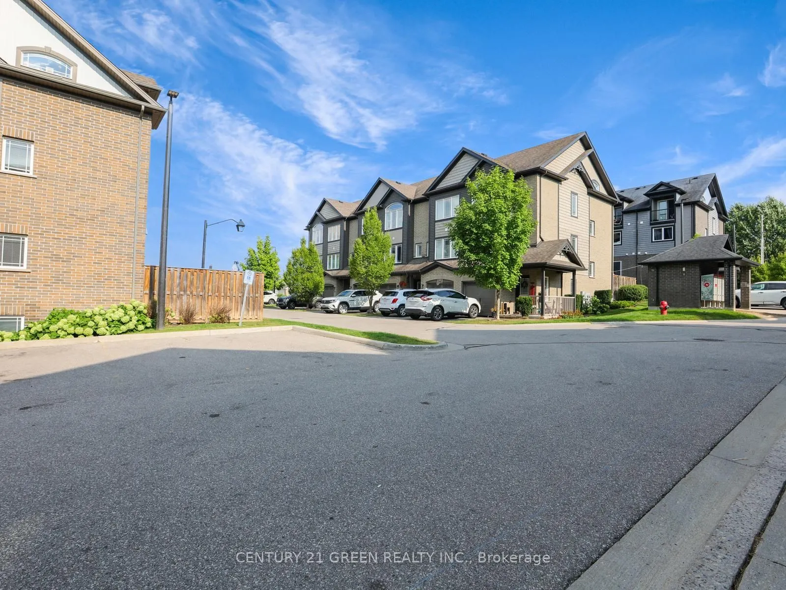 12 Poplar Drive, #11