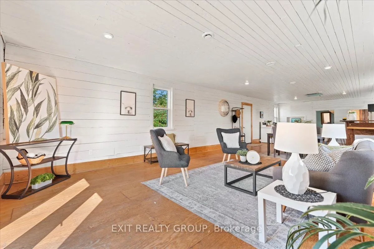 1106 Cooke Road